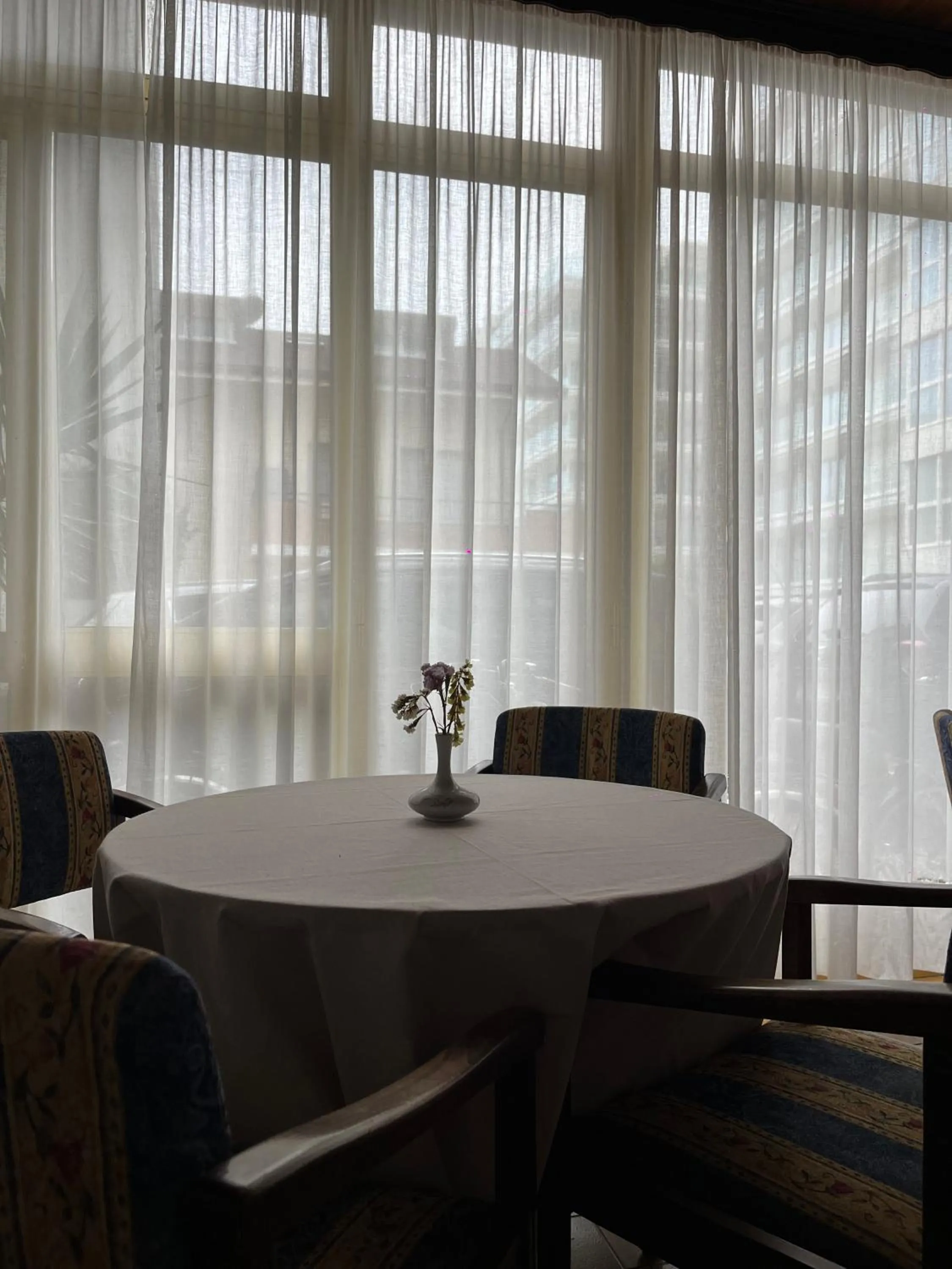 Seating area in Hotel Silva Frontemare