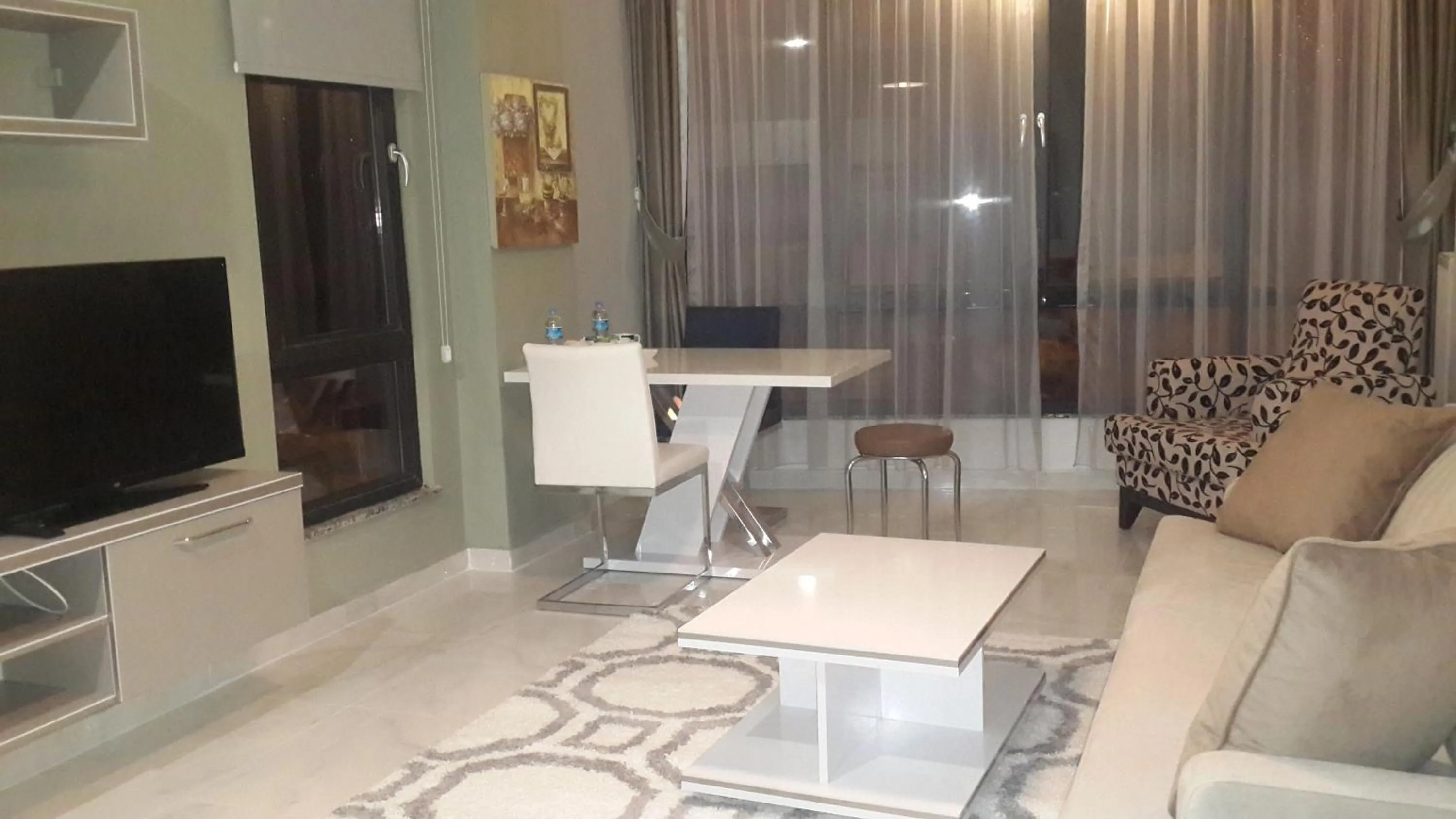 Coffee/tea facilities in Güzel Yalı Evleri Residence &Apart Hotel