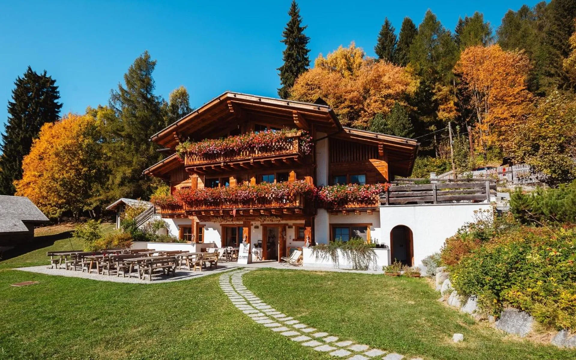 Property building in Fogajard Lovely Chalet