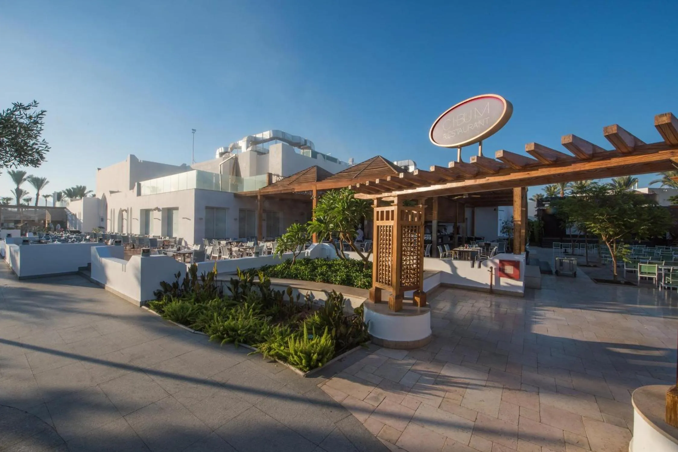 Restaurant/places to eat in Reef Oasis Beach Aqua Park Resort