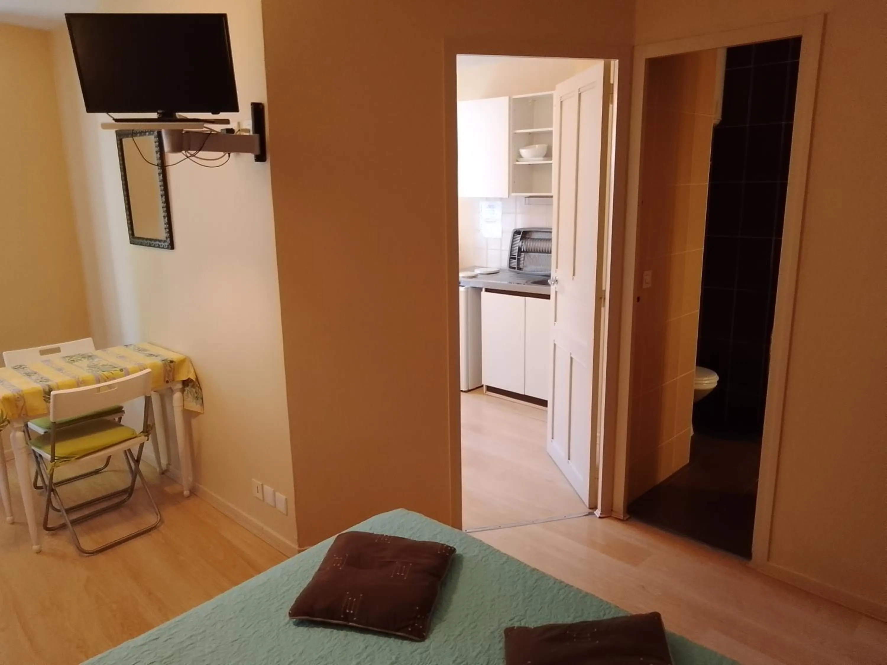 Bed in LE MODERNE VEYNES - Location d'appartements à la nuitée