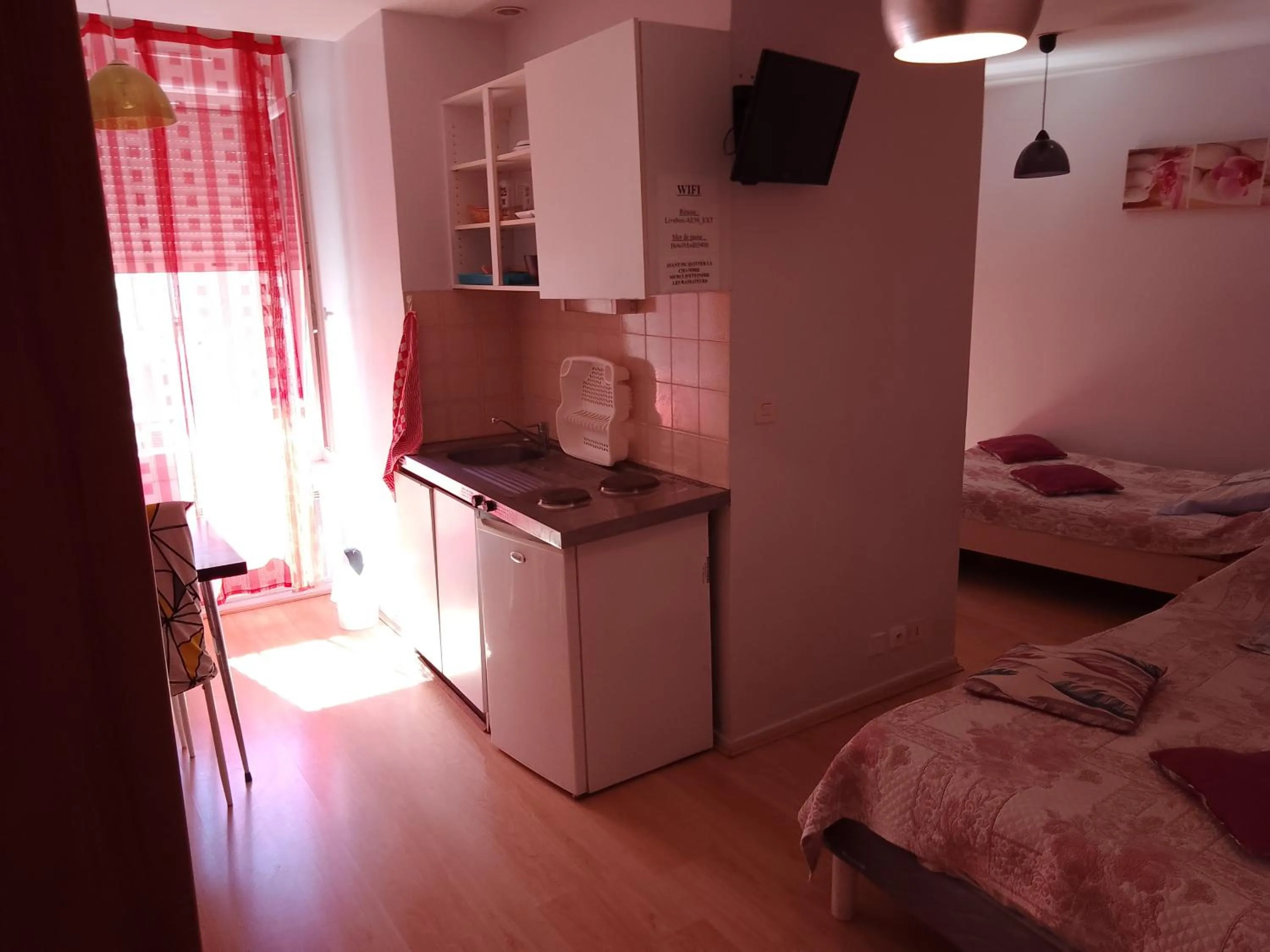 Bed in LE MODERNE VEYNES - Location d'appartements à la nuitée