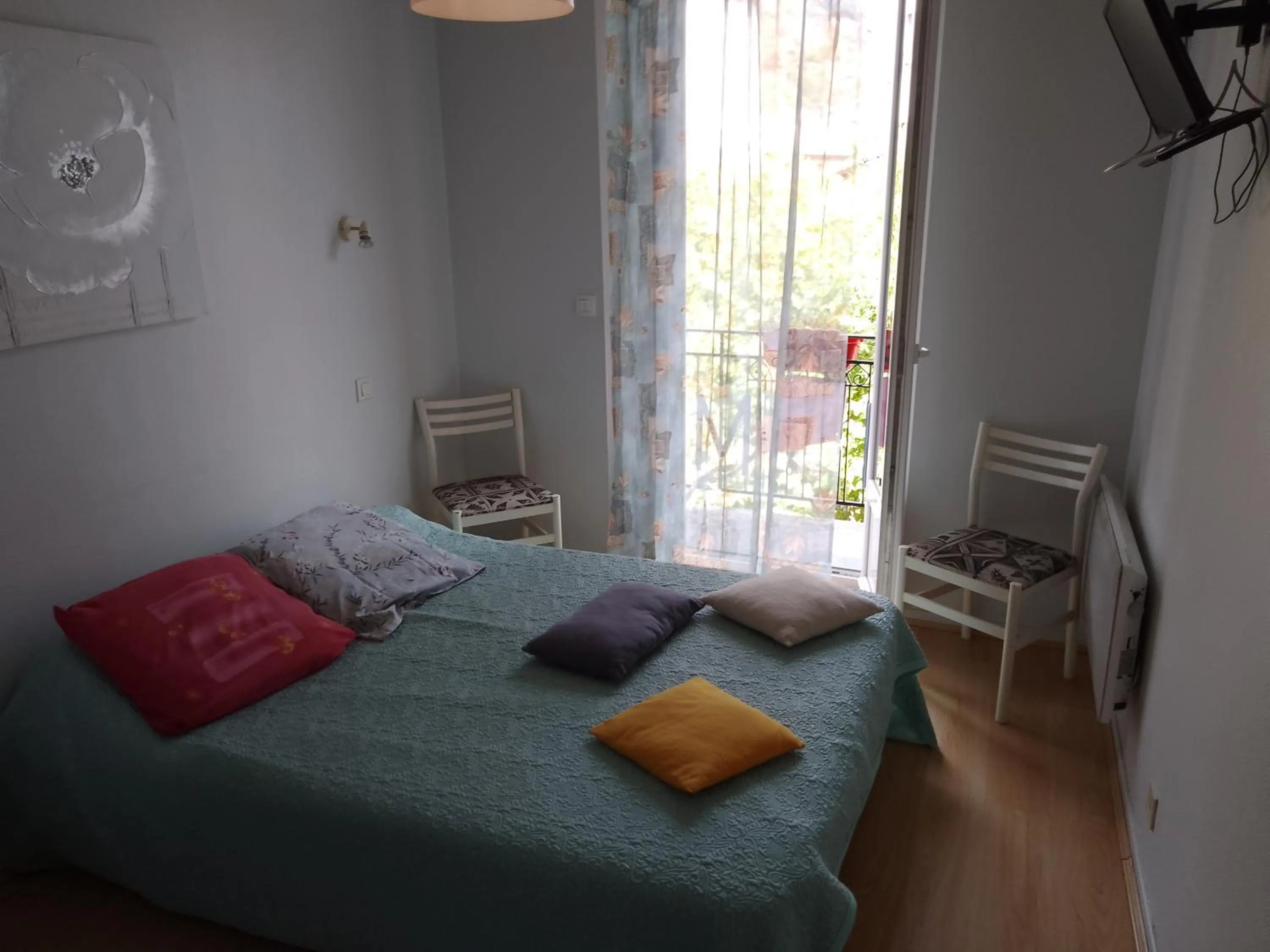 Bed in LE MODERNE VEYNES - Location d'appartements à la nuitée