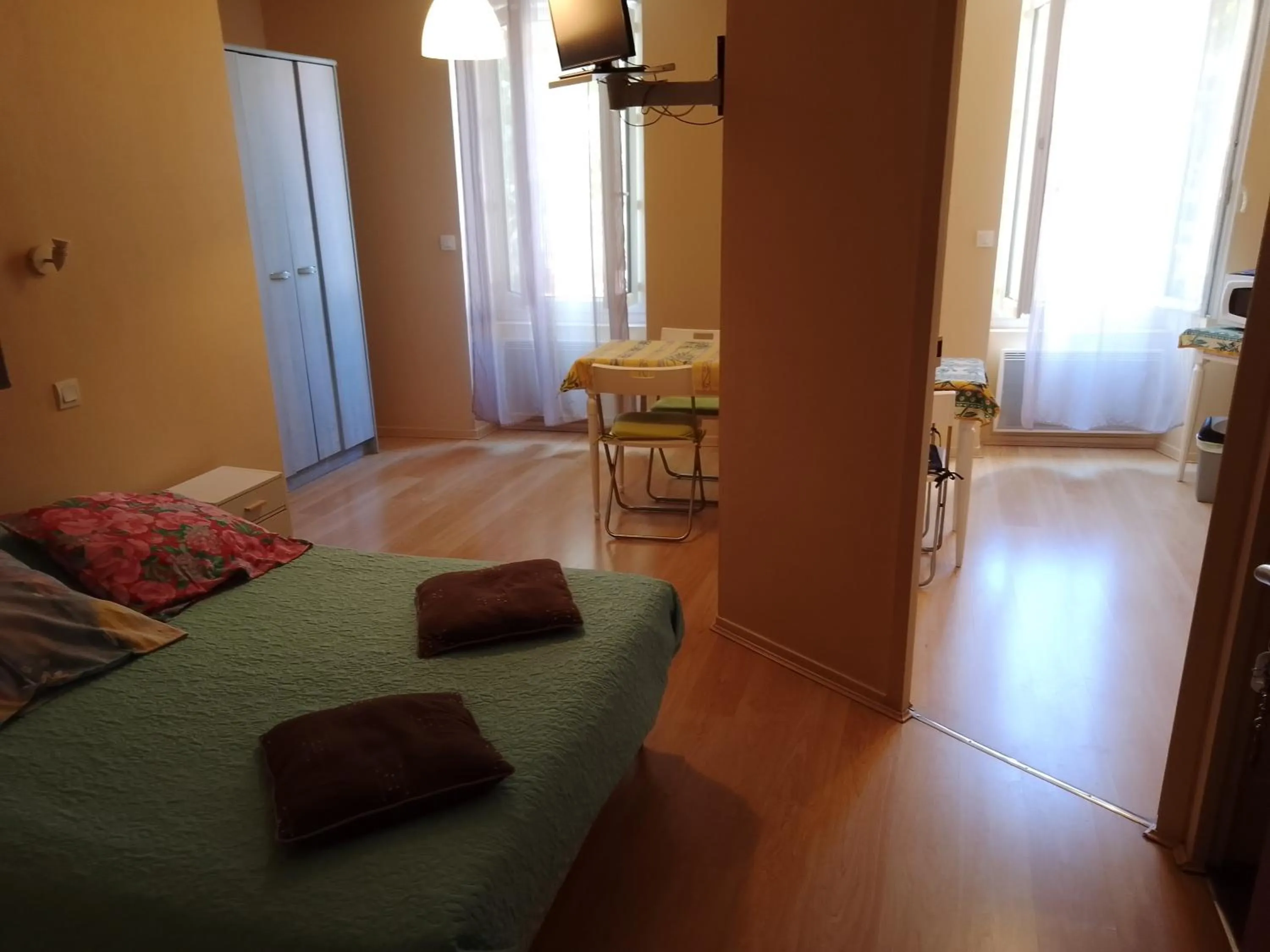 Bed in LE MODERNE VEYNES - Location d'appartements à la nuitée