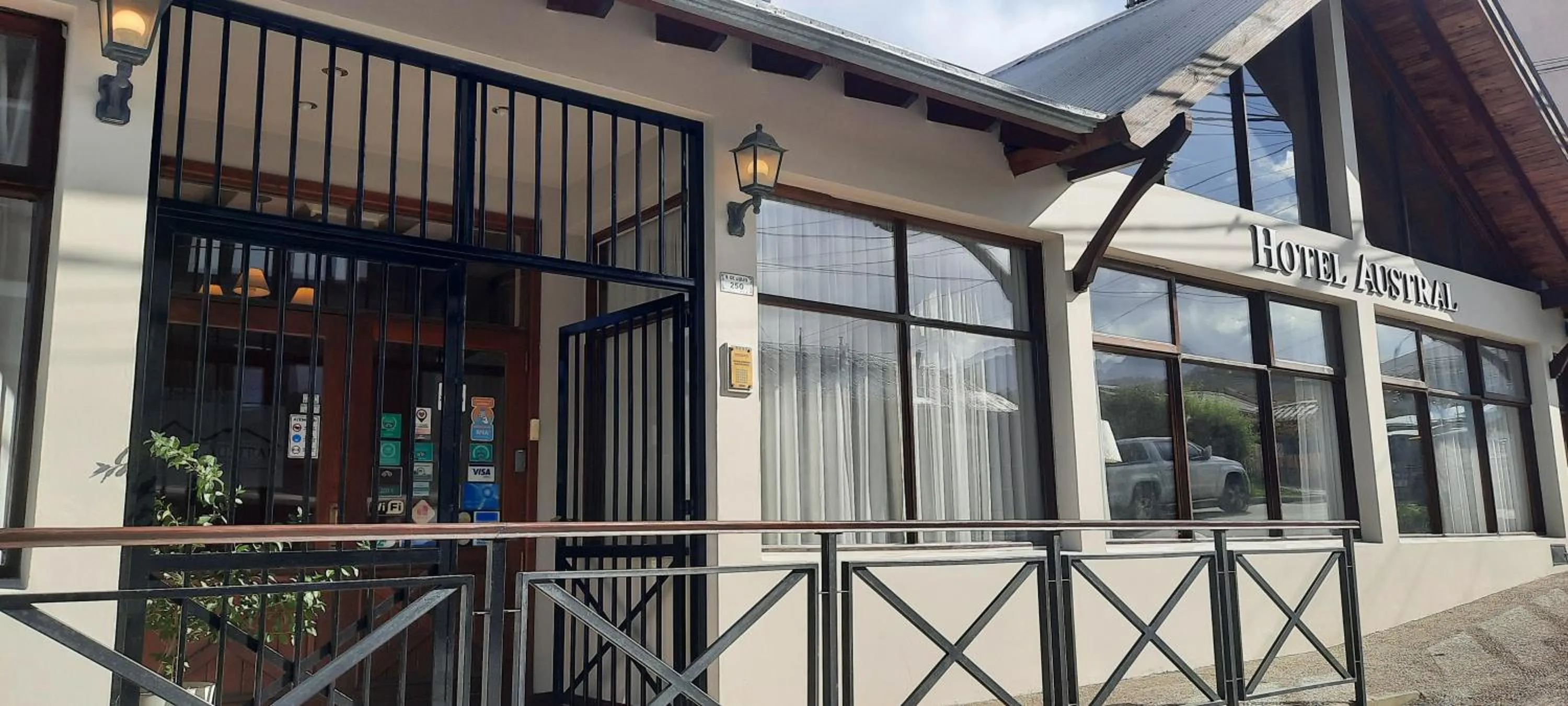 Property building in Hotel Austral Ushuaia