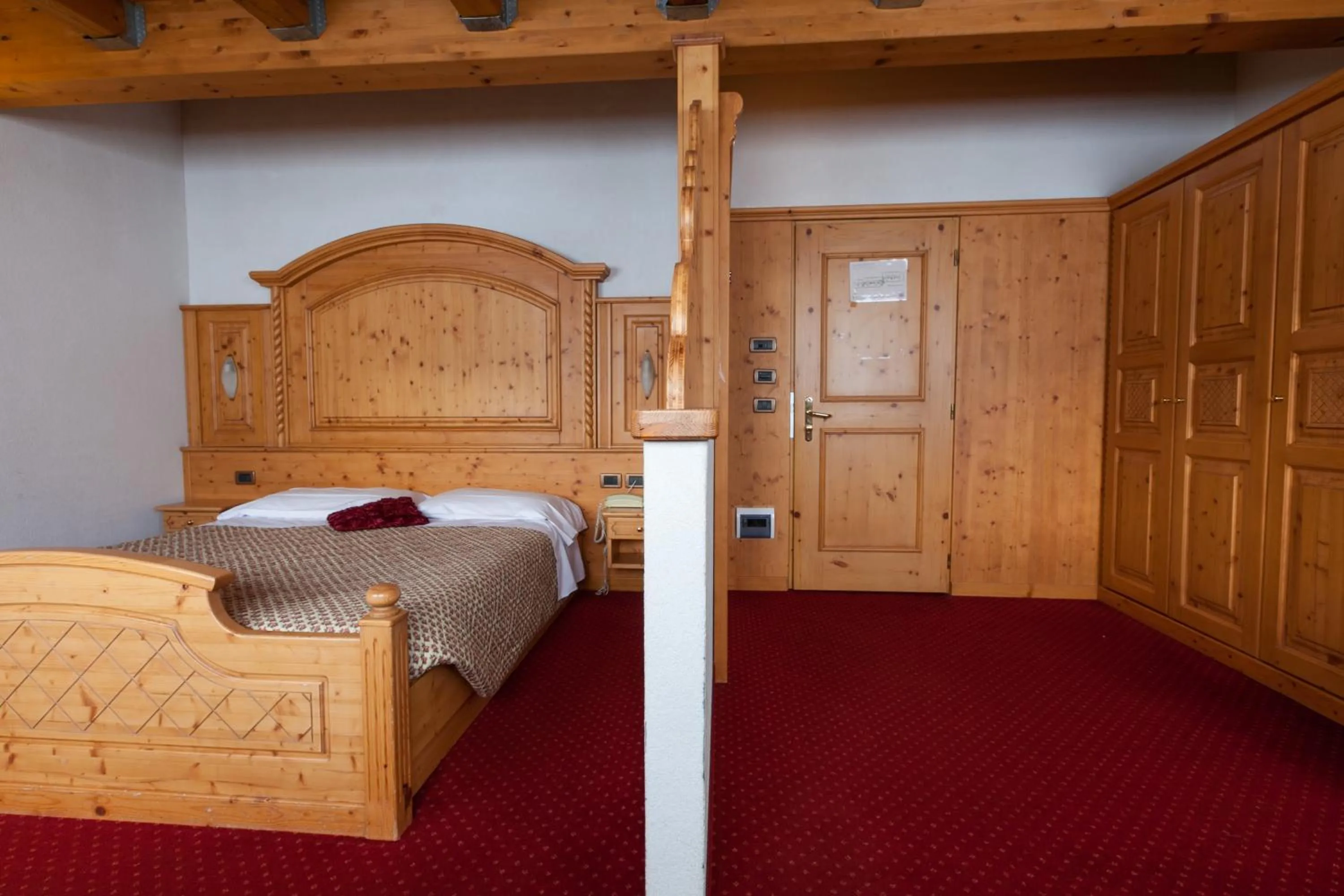 Photo of the whole room, Bed in Sporting Hotel