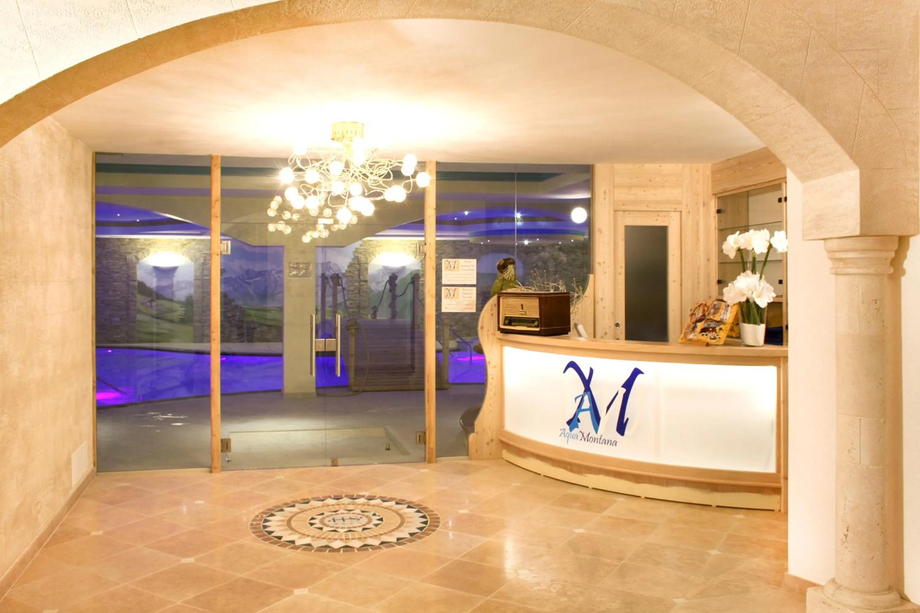 Swimming pool in Sporting Hotel