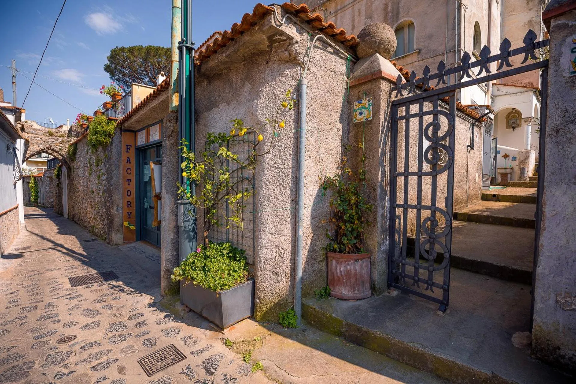 Facade/entrance in Il Roseto B&B