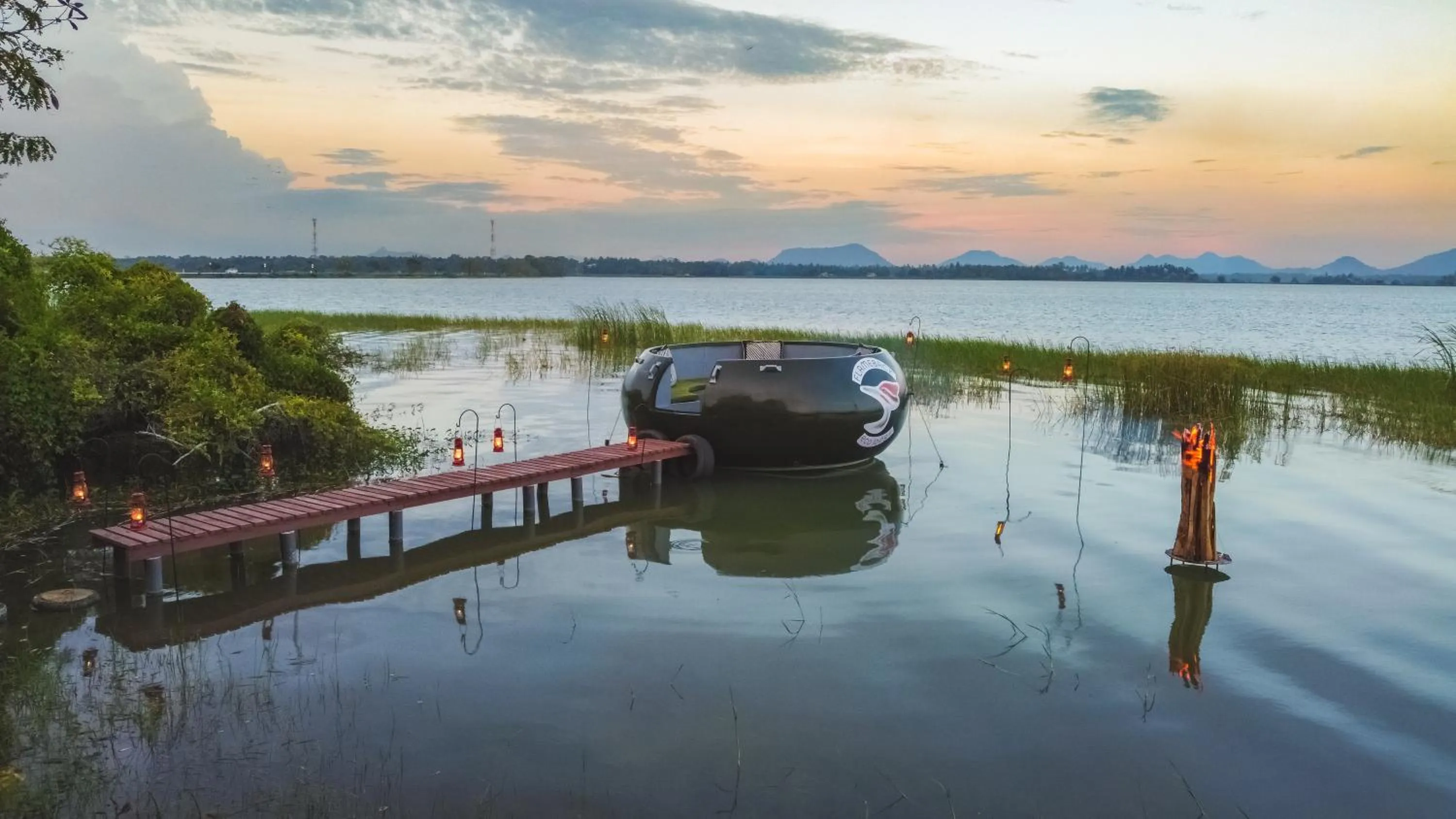 Restaurant/places to eat in Flameback Eco Lodge