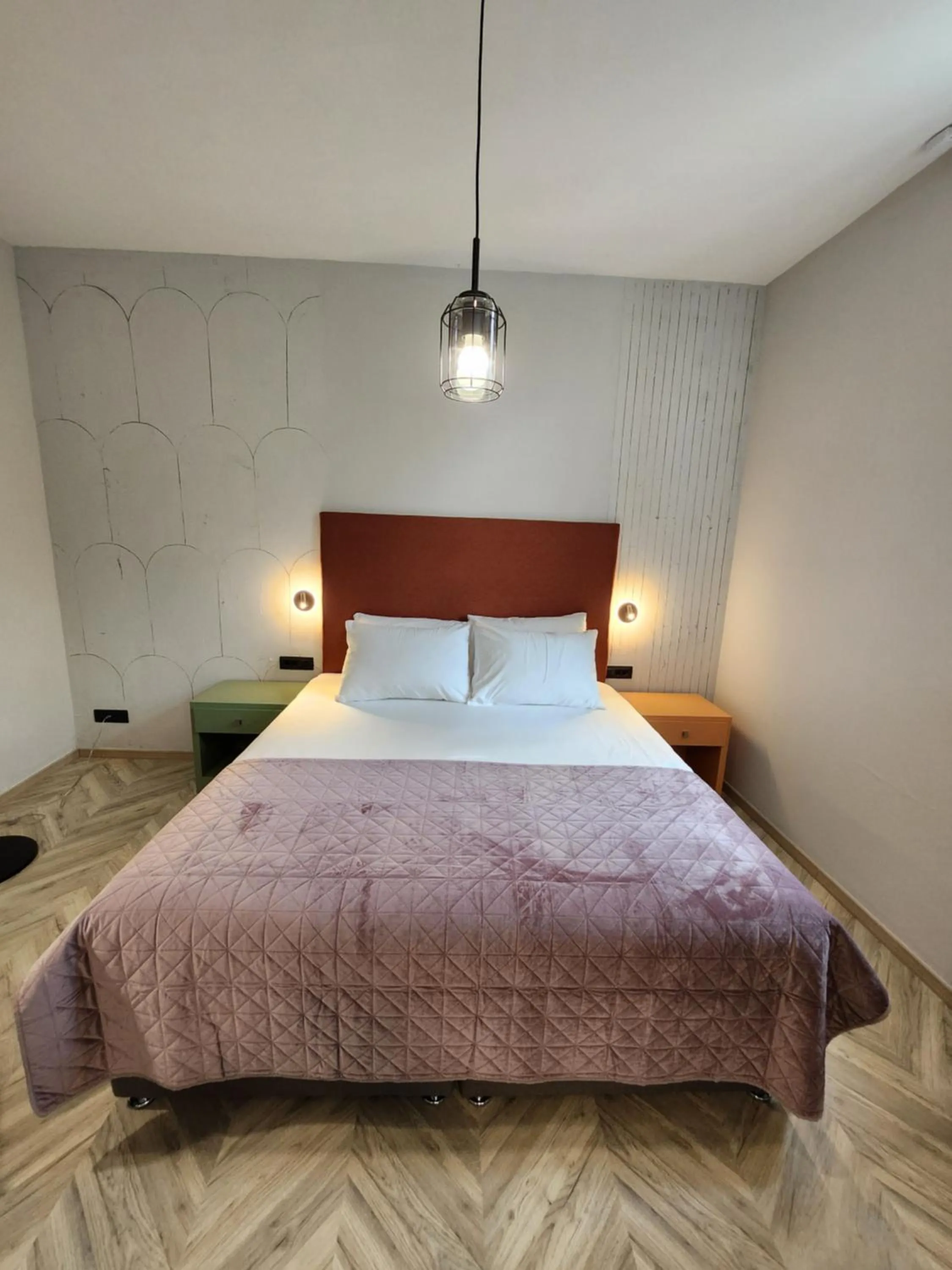 Bedroom, Bed in Hotel Amfiteatar