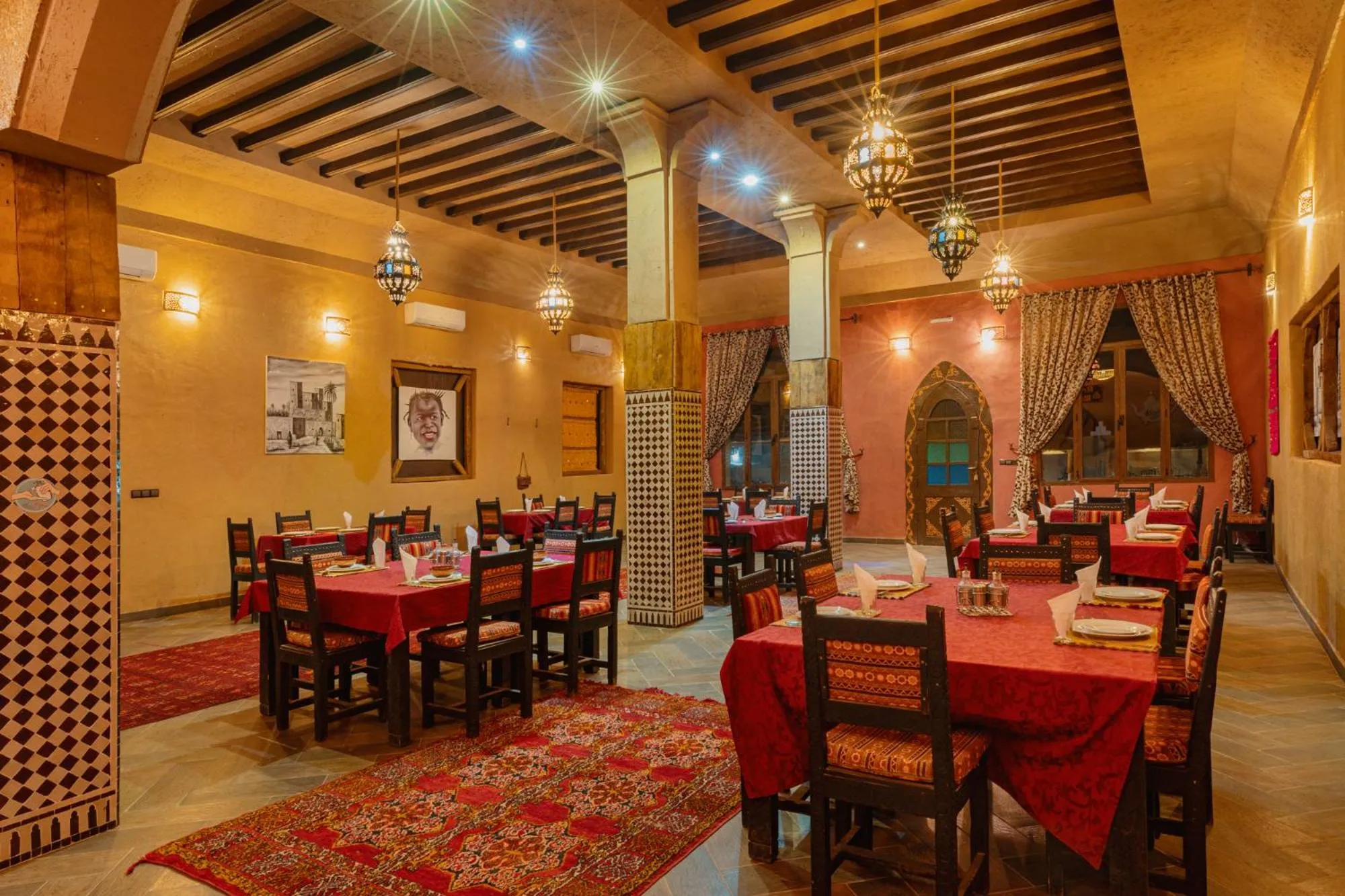 Restaurant/places to eat in Kasbah Hotel Ziz Palace Rissani