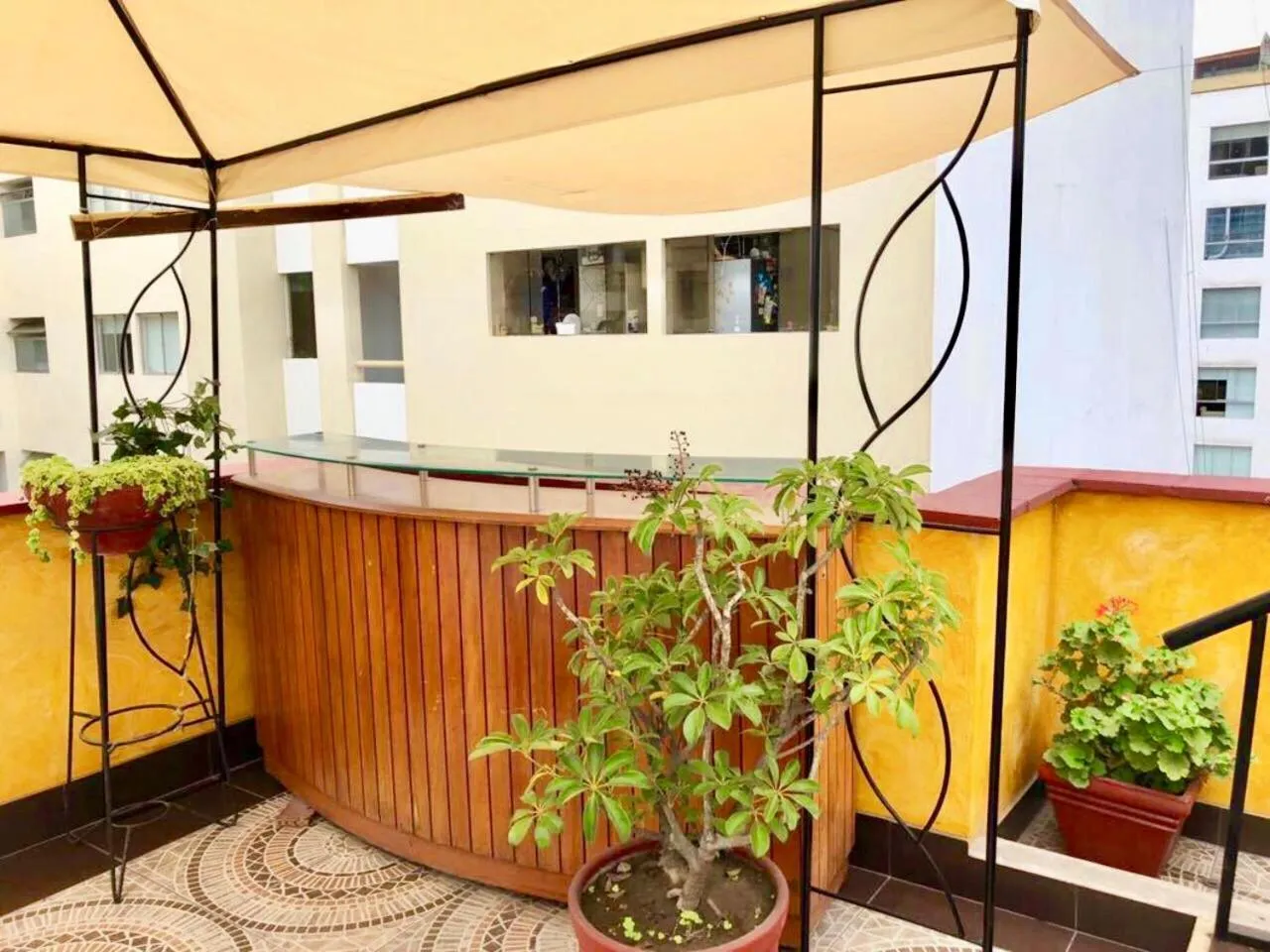 Balcony/Terrace in Imperial Inn Hospedaje Turistico