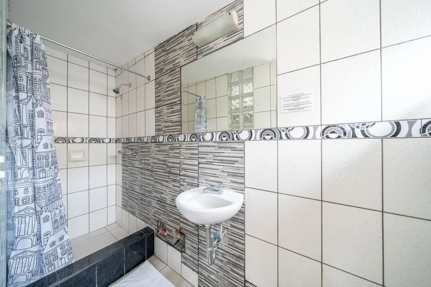 Imperial Inn Hospedaje Turistico