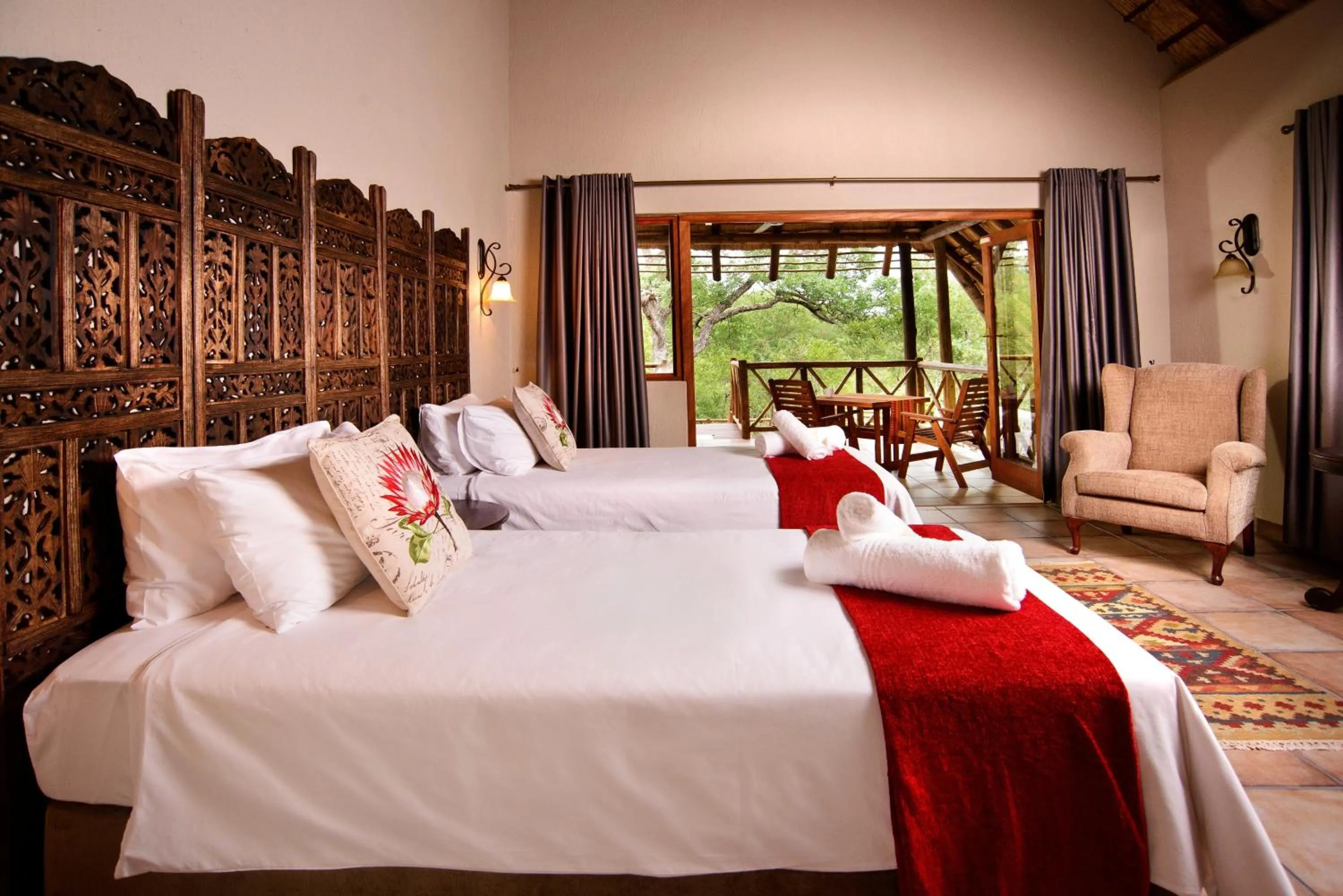 Patio, Bed in La Kruger Lifestyle Lodge - No Loadshedding