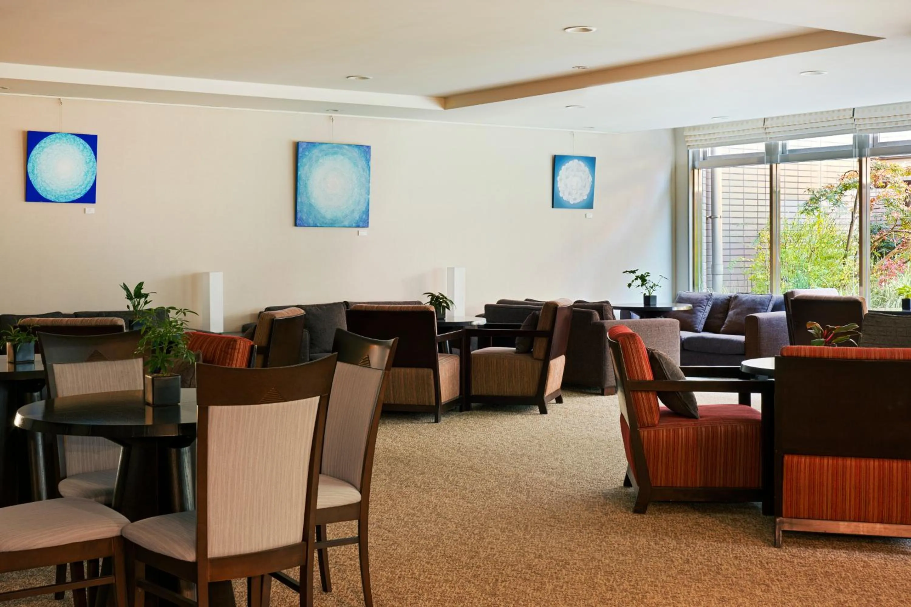 Communal lounge/ TV room in Oakwood Residence Aoyama Tokyo