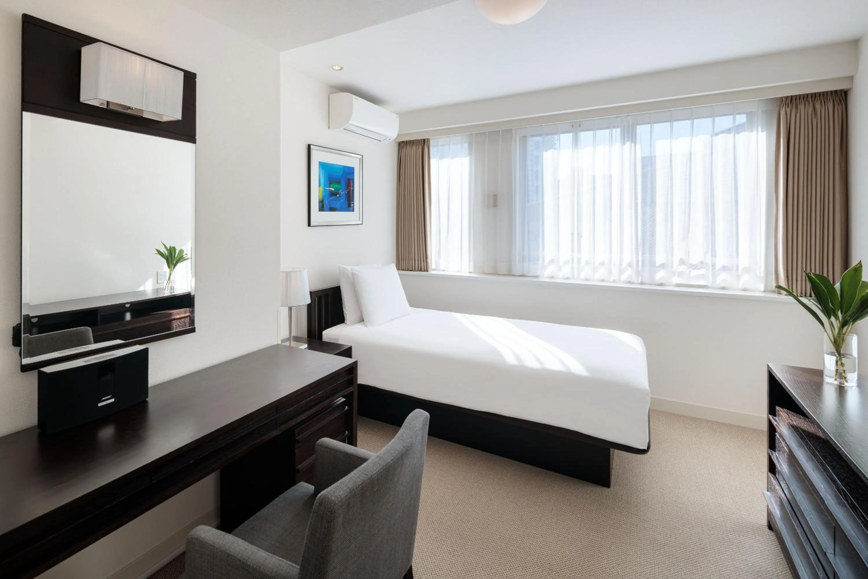 Photo of the whole room in Oakwood Residence Aoyama Tokyo