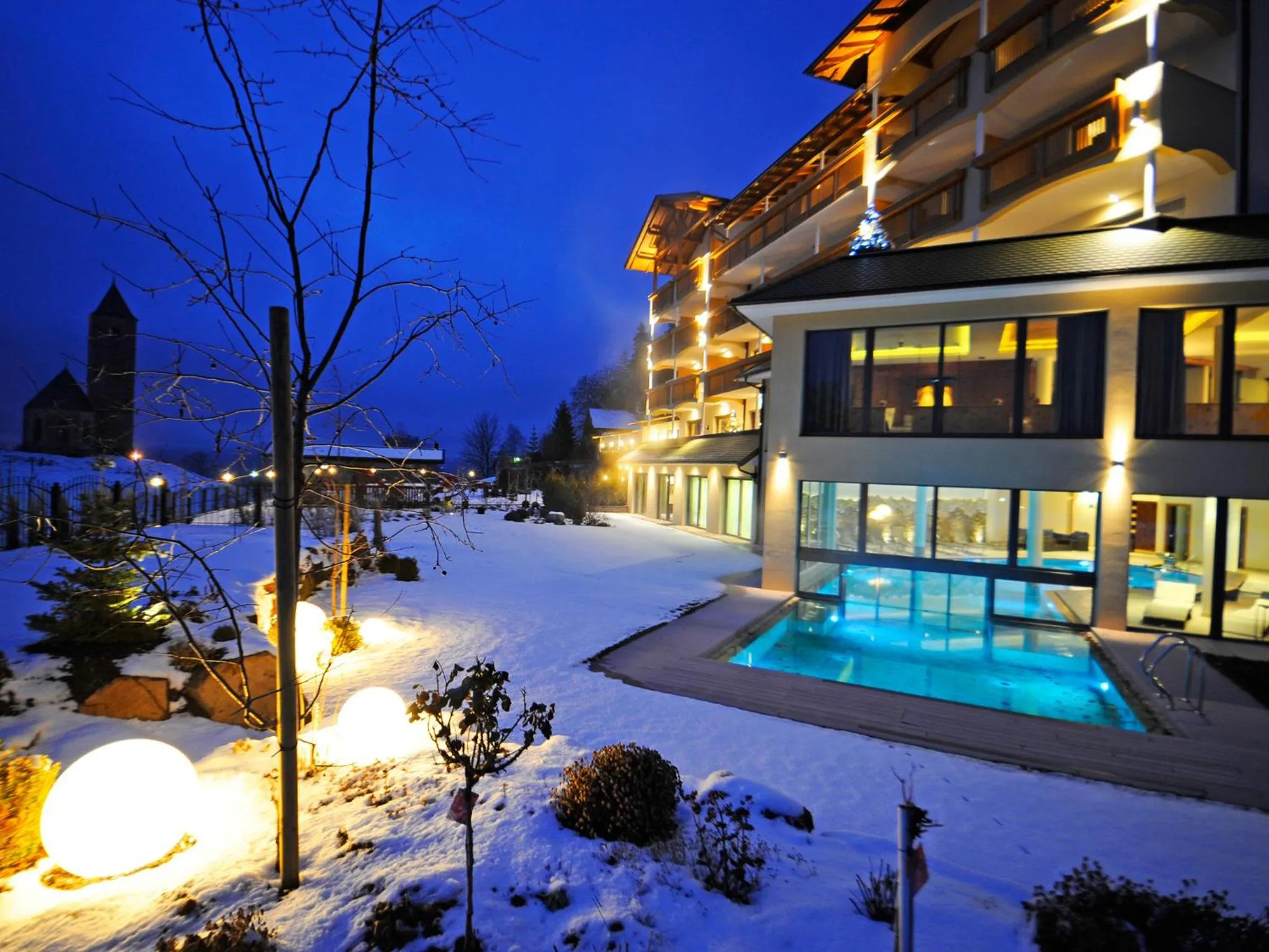 Property building in Hotel Sulfner