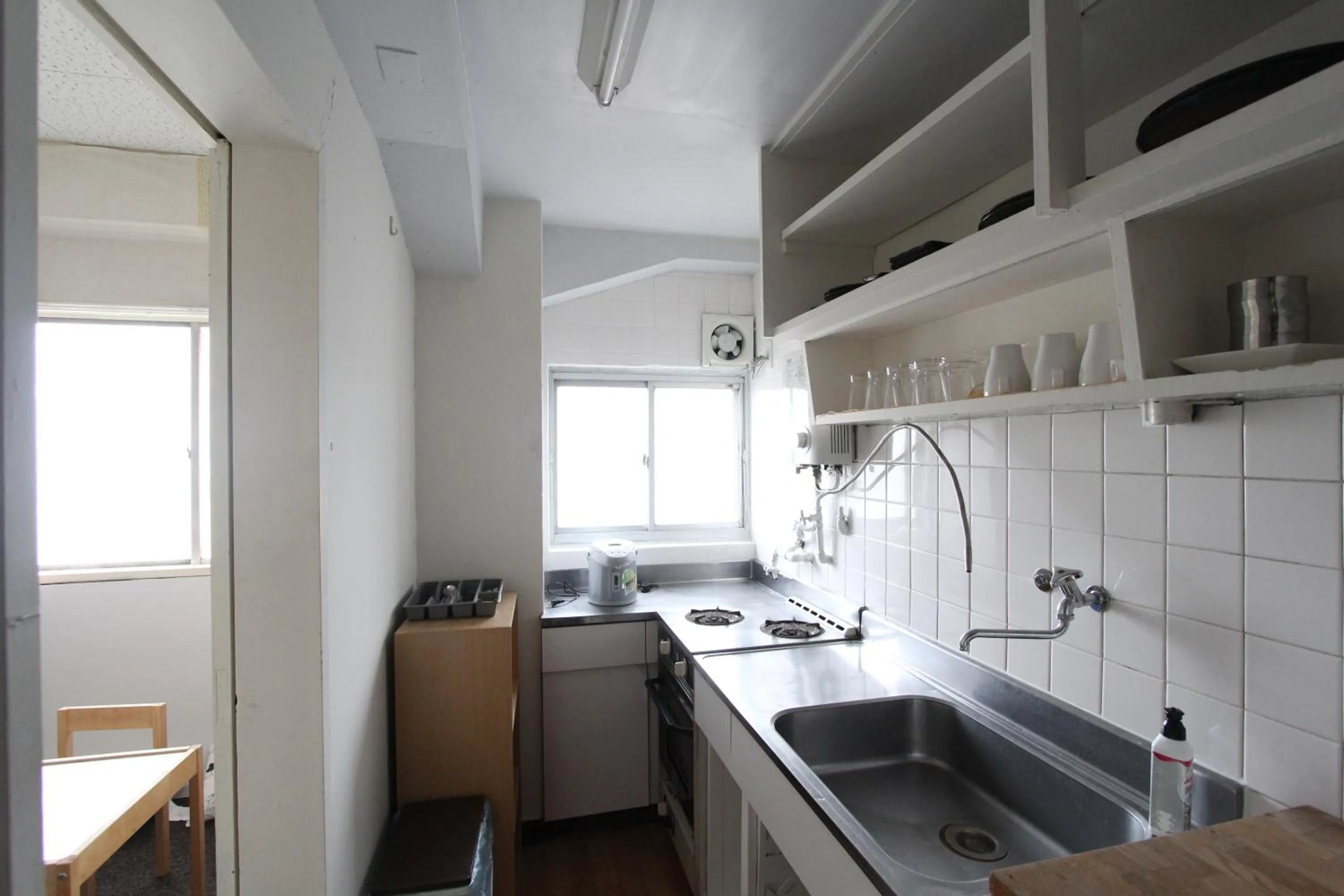 Kitchen or kitchenette in Sea View Court Kobe