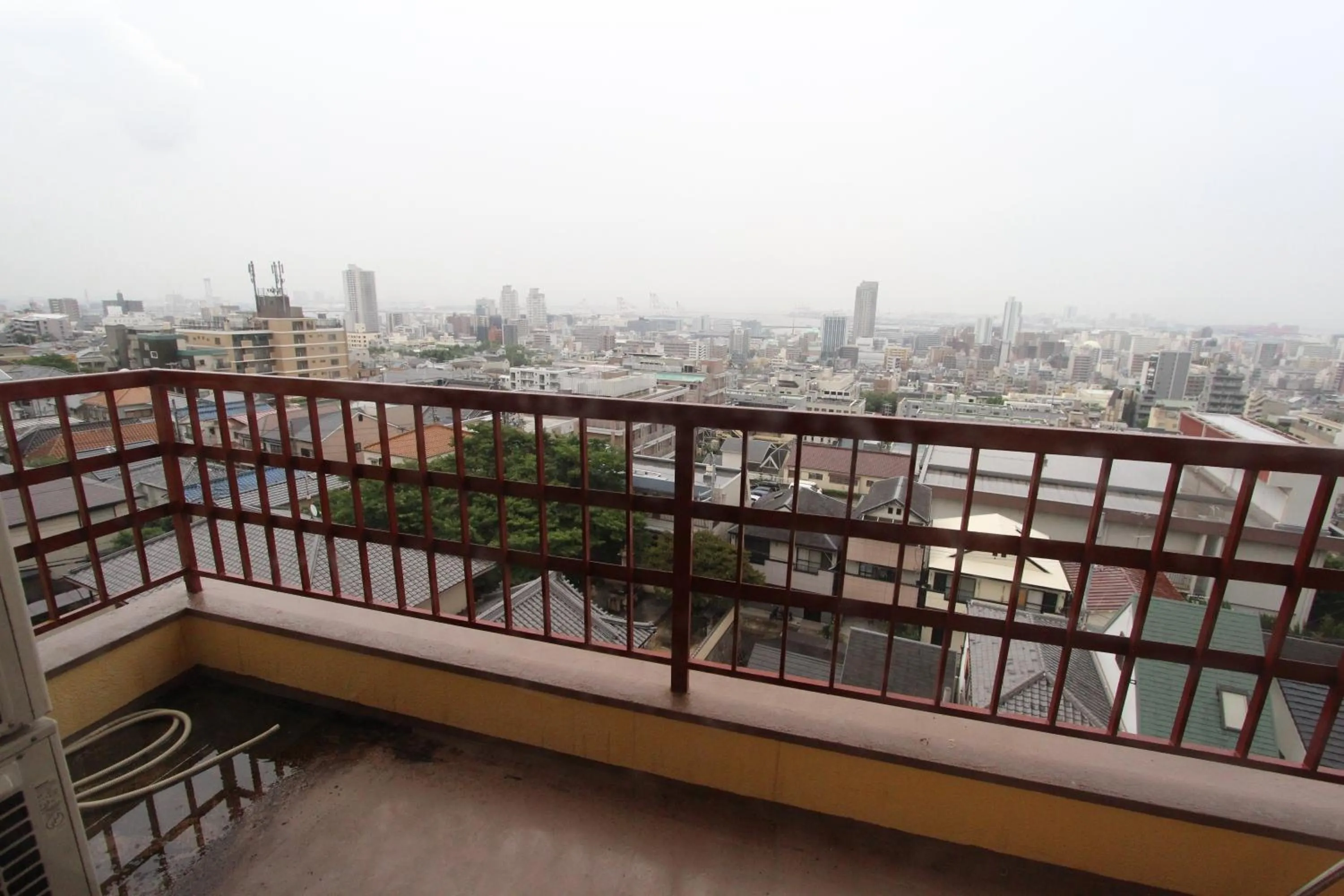 Balcony/Terrace in Sea View Court Kobe