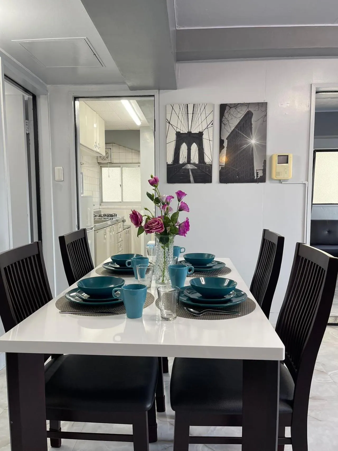 Dining area in Sea View Court Kobe