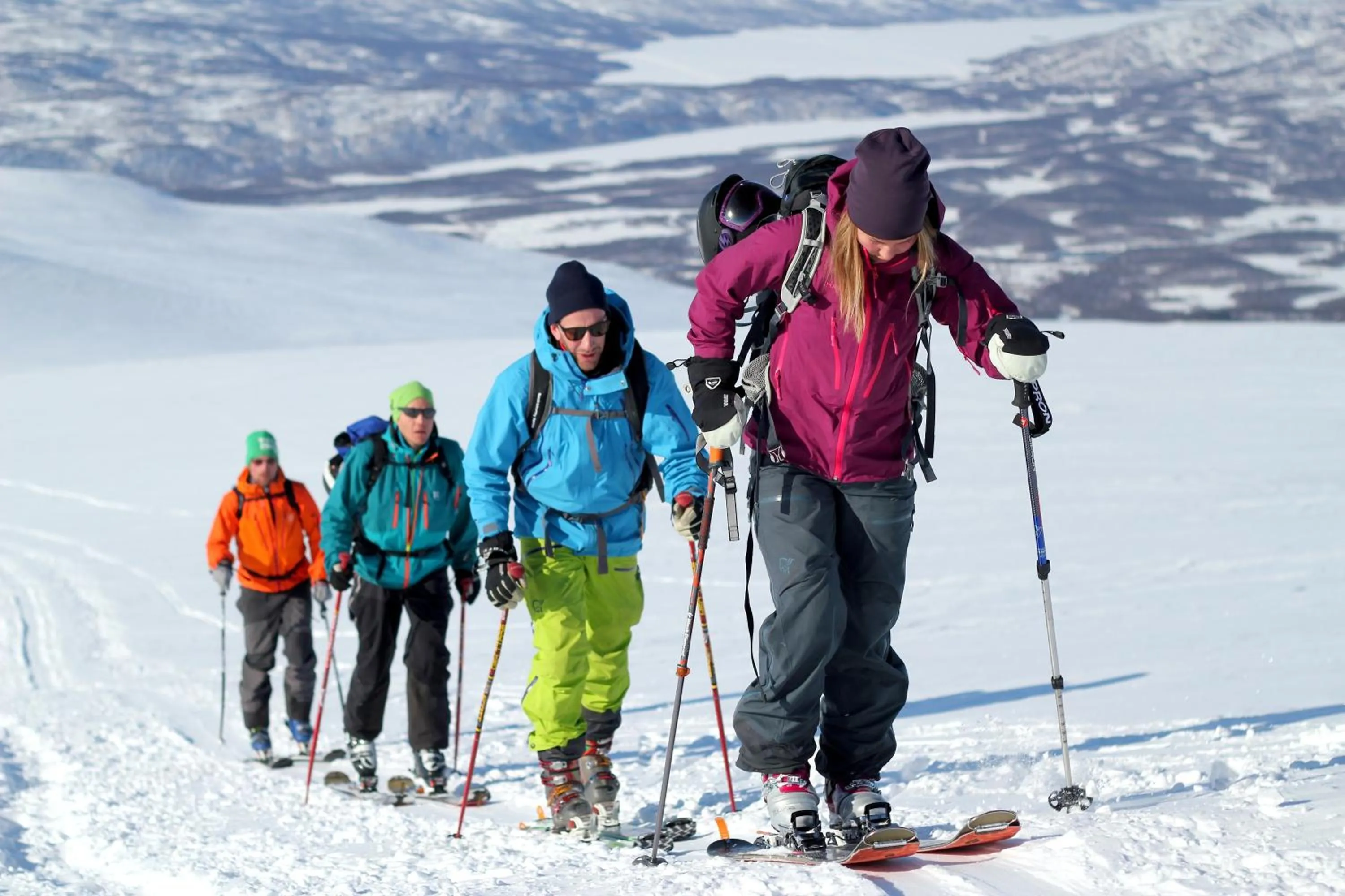 Skiing in STF Hemavans Fjällcenter