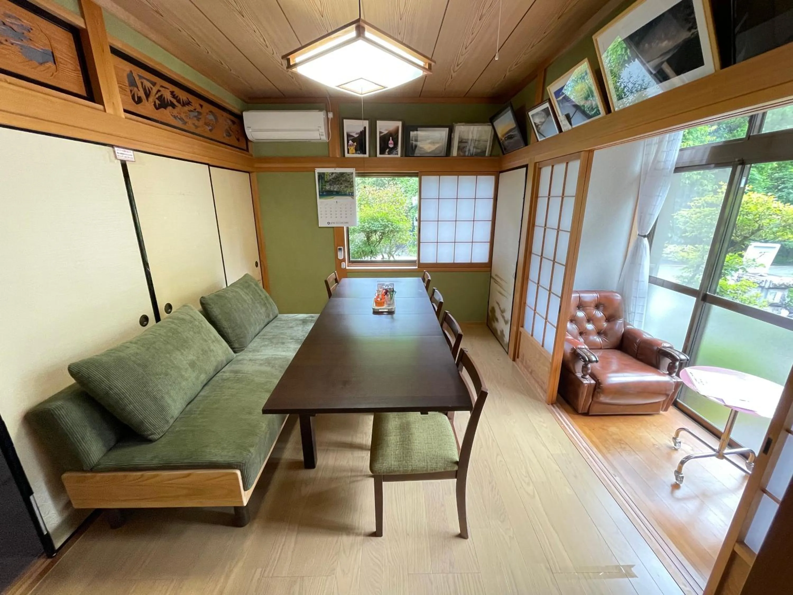 Communal lounge/ TV room in Inn Unkai no Sato no Yado 民宿 雲海の里の宿