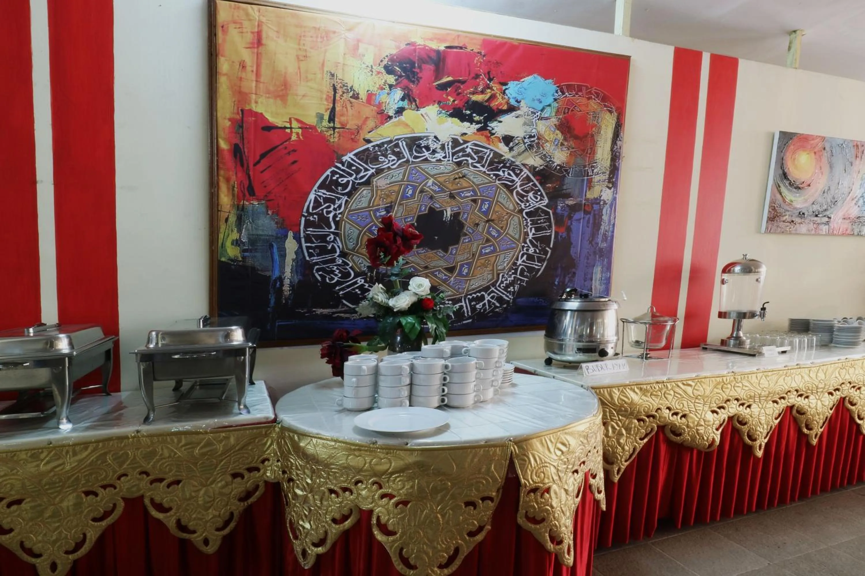 Dining area in Hotel Arjuna