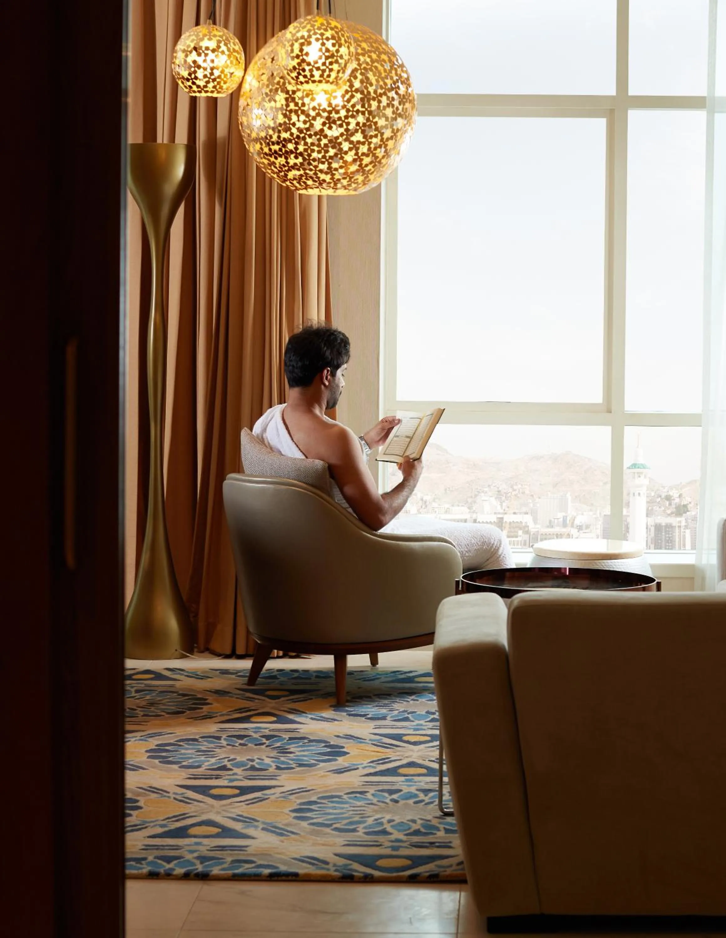 People in Shaza Makkah