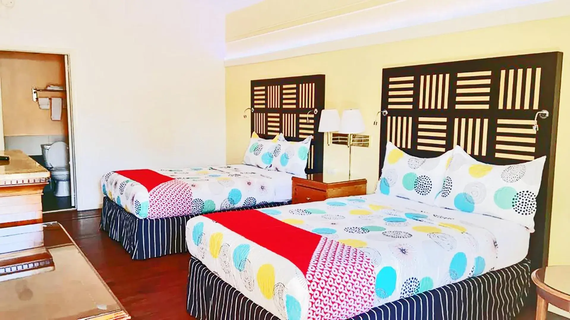 Double Room with Two Double Beds in Hotel M Morgantown - WVU Area Double Room with Two Double Beds in Hotel M Morgantown - WVU Area