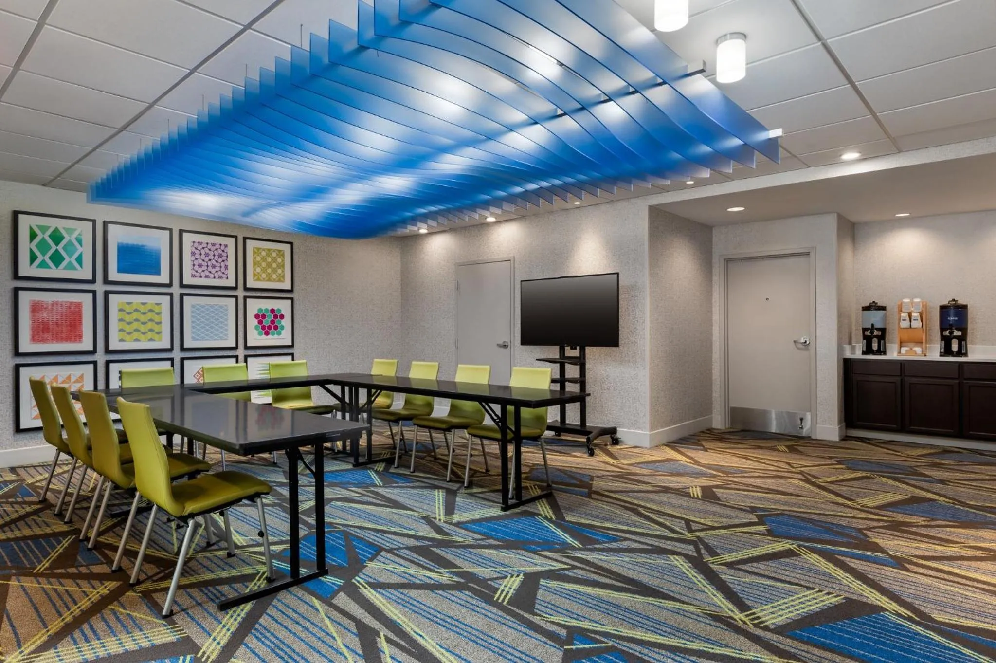 Meeting/conference room in Holiday Inn Express Tallahassee by IHG