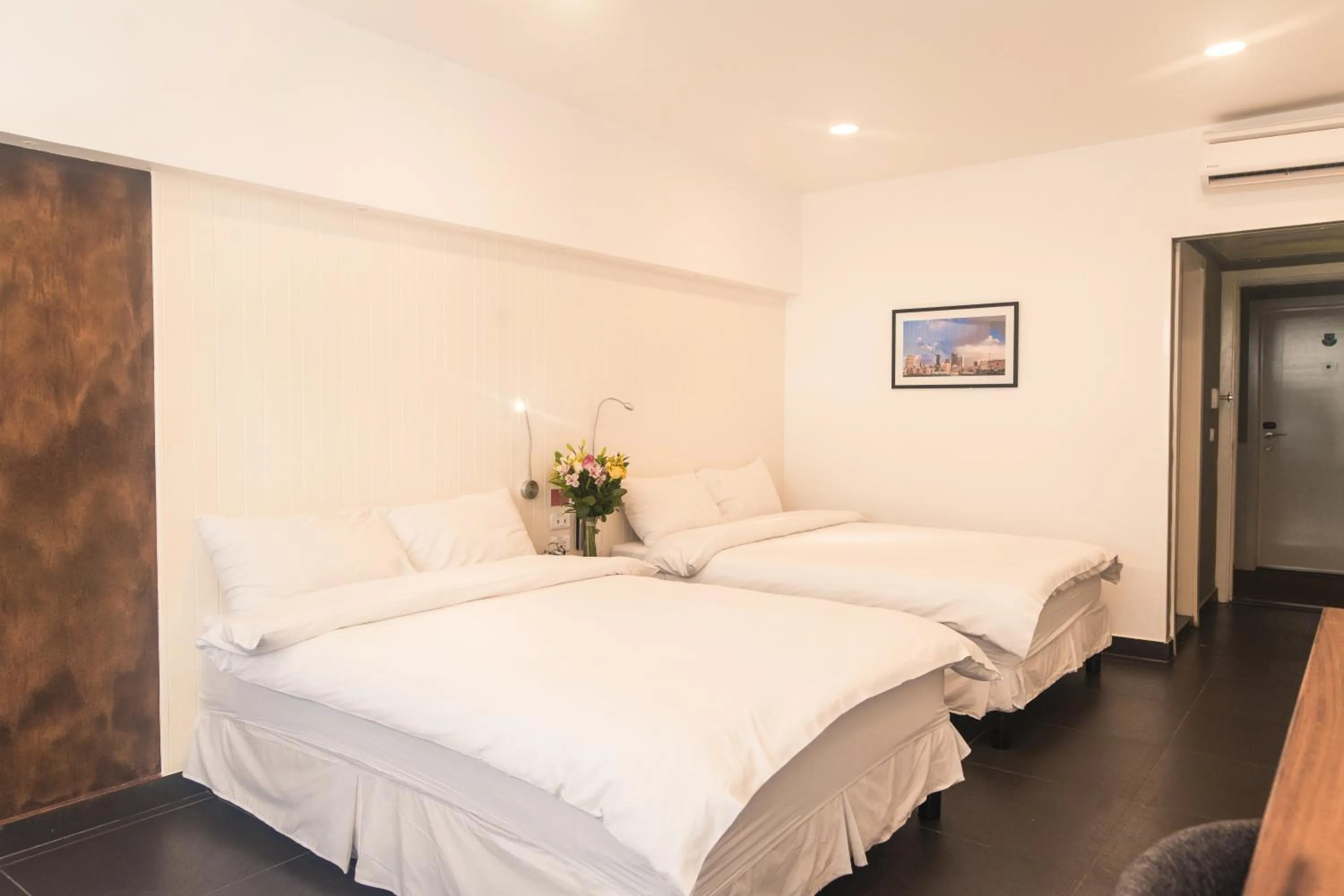 Bedroom, Bed in Hamra Urban Gardens