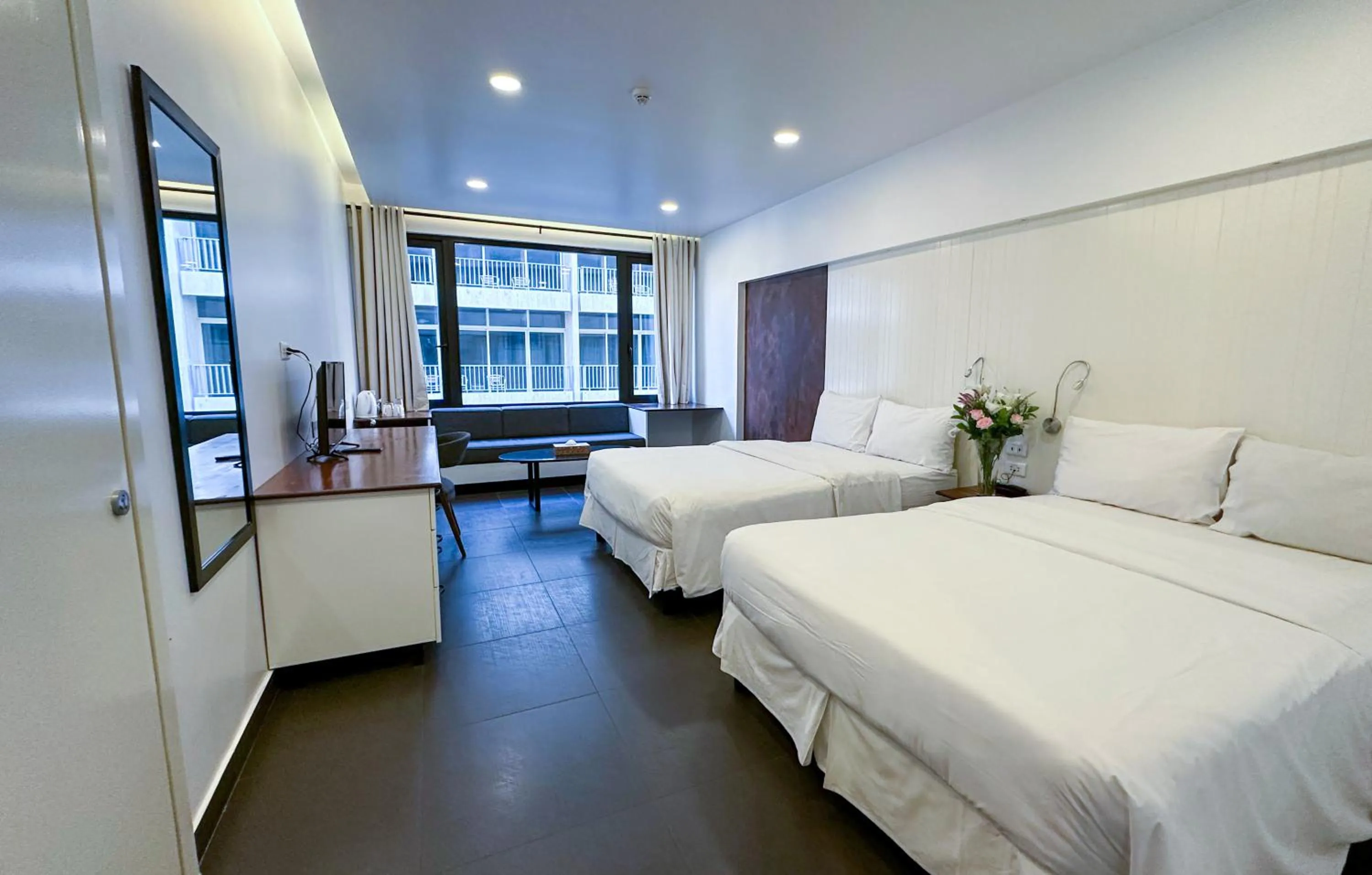 Property building, Bed in Hamra Urban Gardens