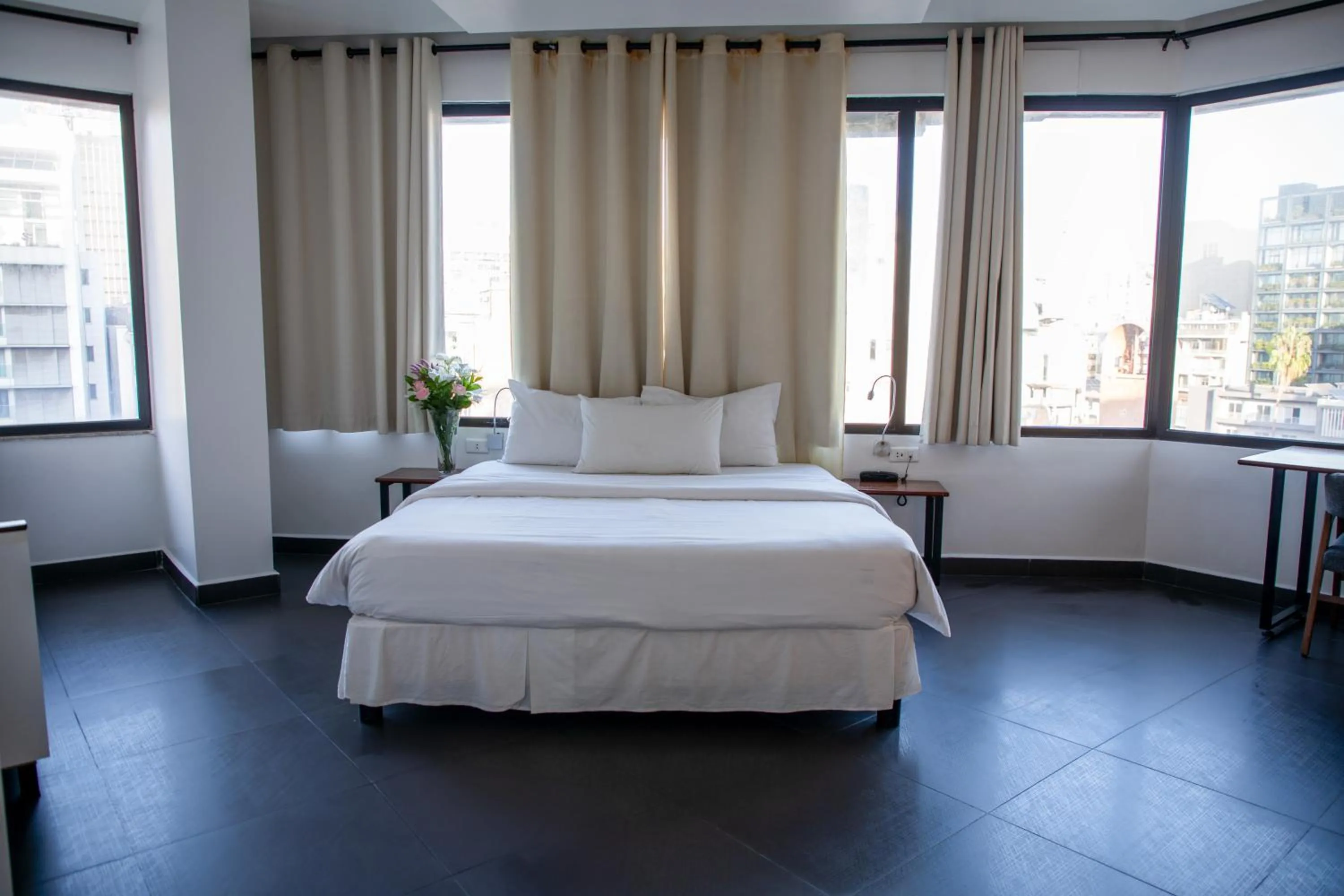 Bedroom, Bed in Hamra Urban Gardens