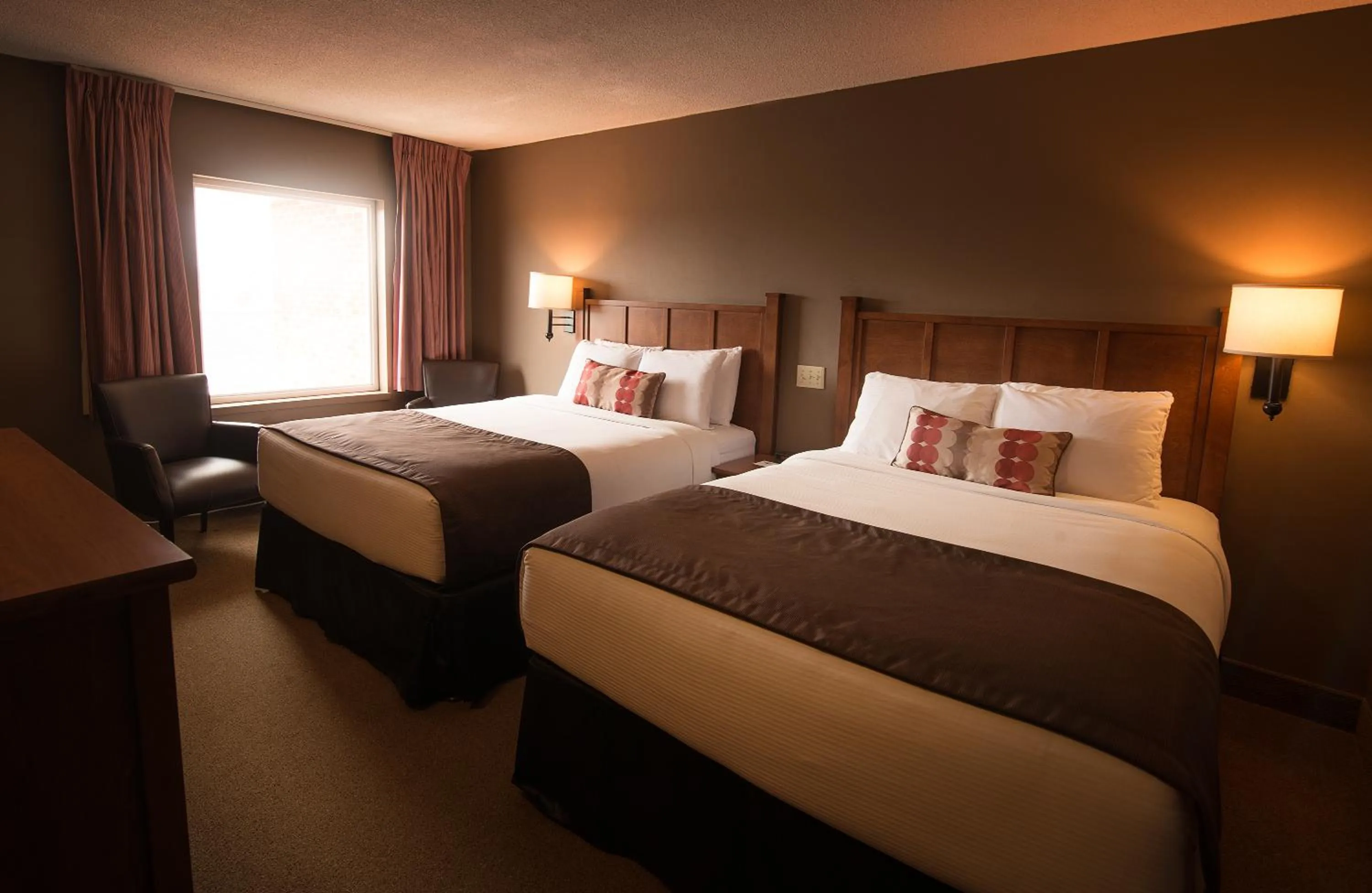 Bed in Maritime Inn Port Hawkesbury