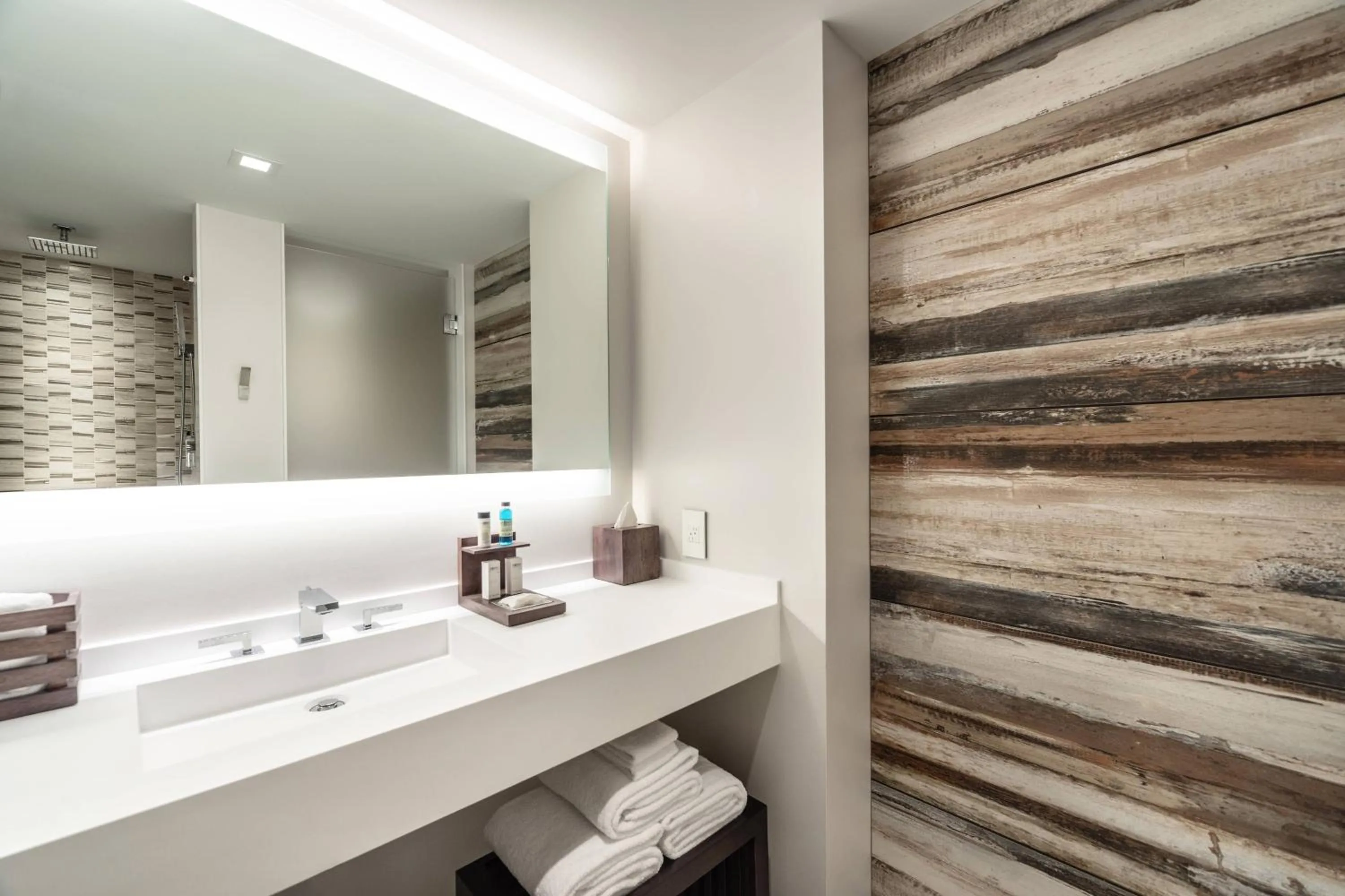 Bathroom in The Row Hotel at Assembly Row, Autograph Collection