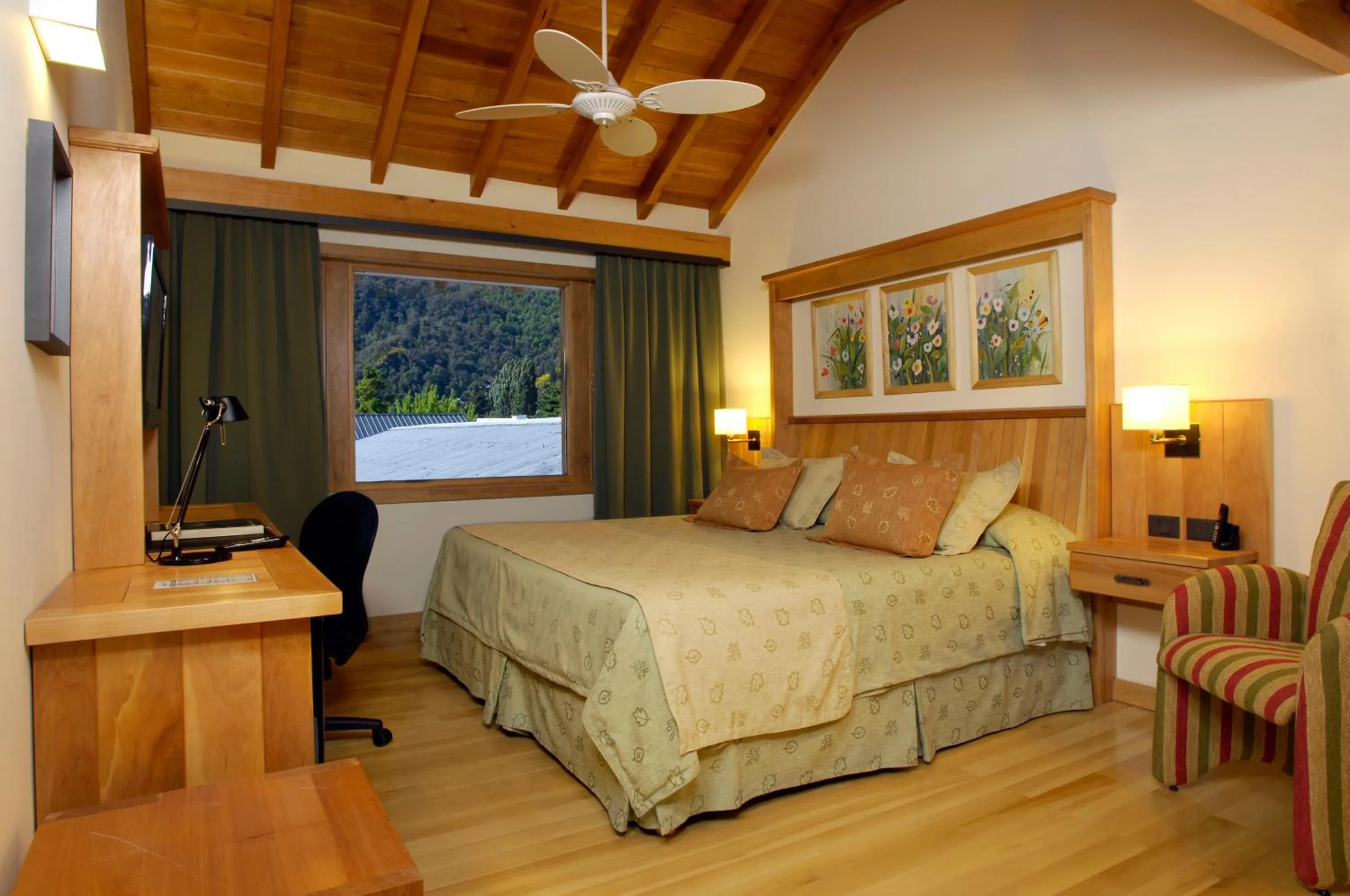 Bedroom, Bed in Hotel y Cabañas Le Village