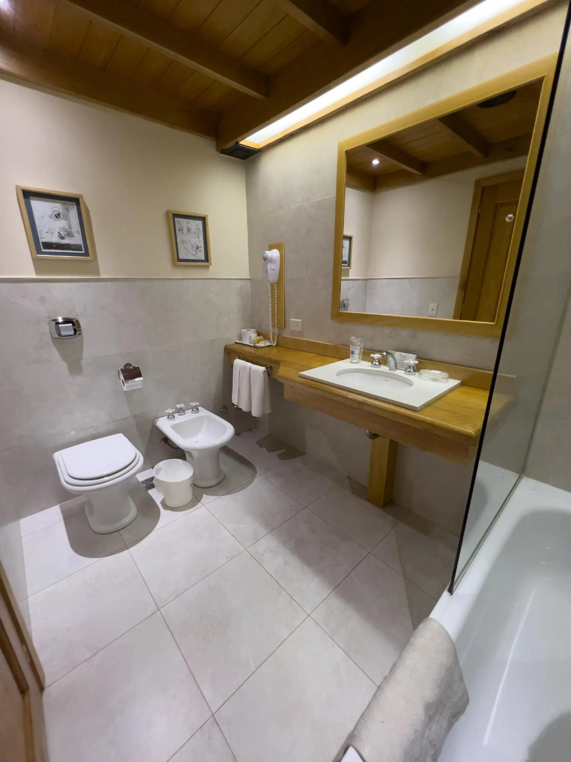 Bathroom in Hotel y Cabañas Le Village