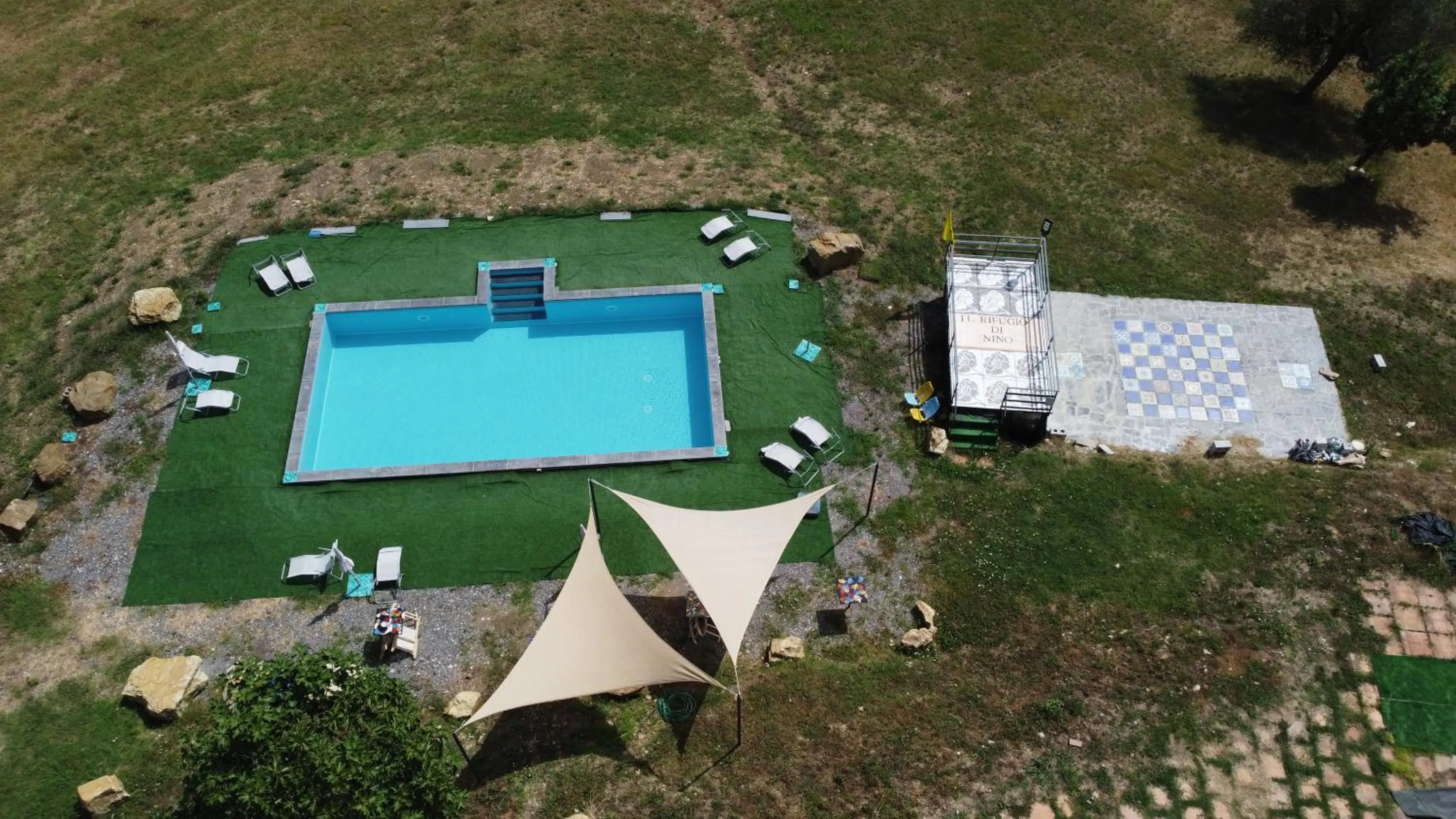 Swimming pool in Agriturismo B&B Il Rifugio di Nino