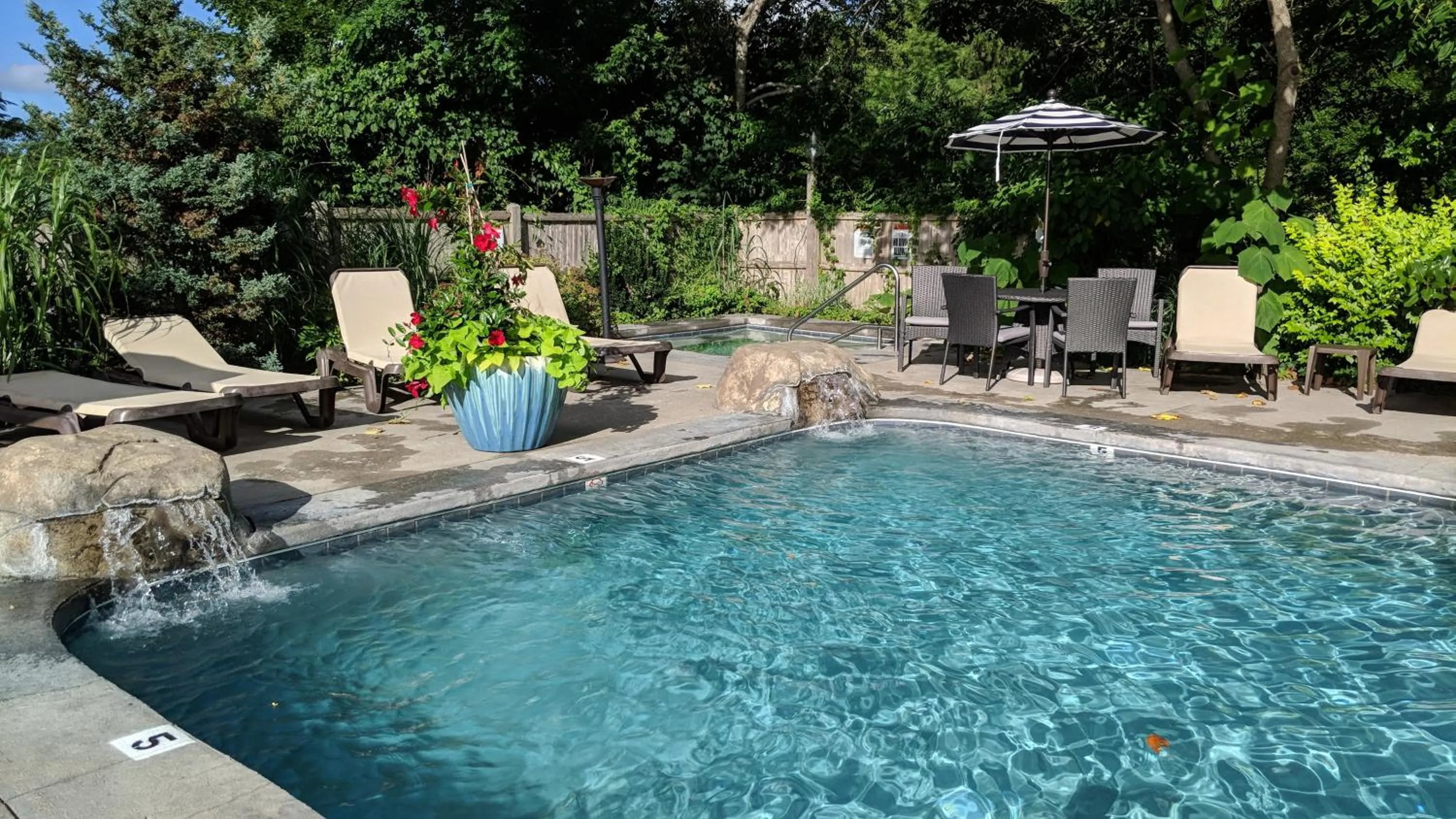 Day in Dan'l Webster Inn and Spa