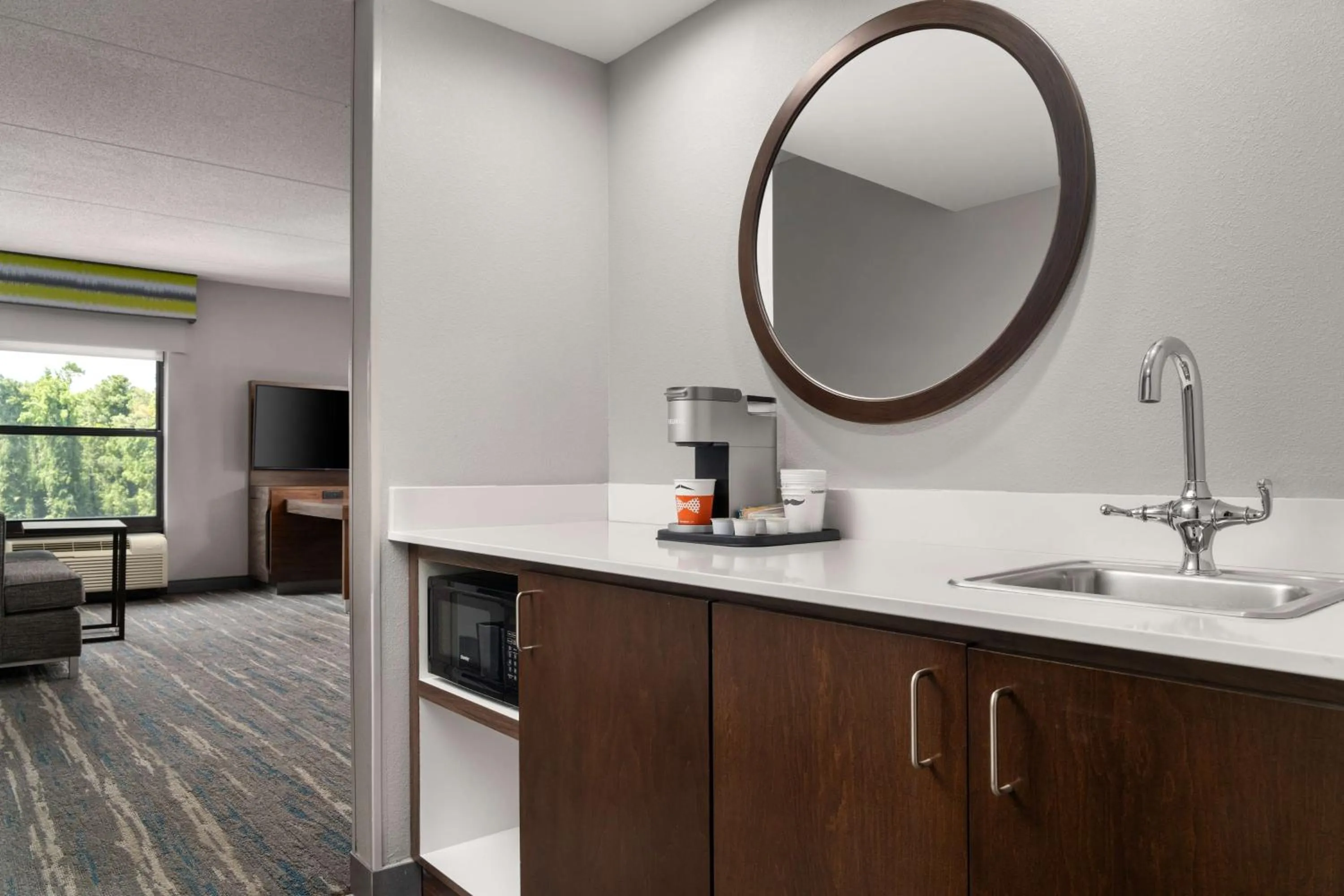 Photo of the whole room in Hampton Inn Spring Lake Fayetteville