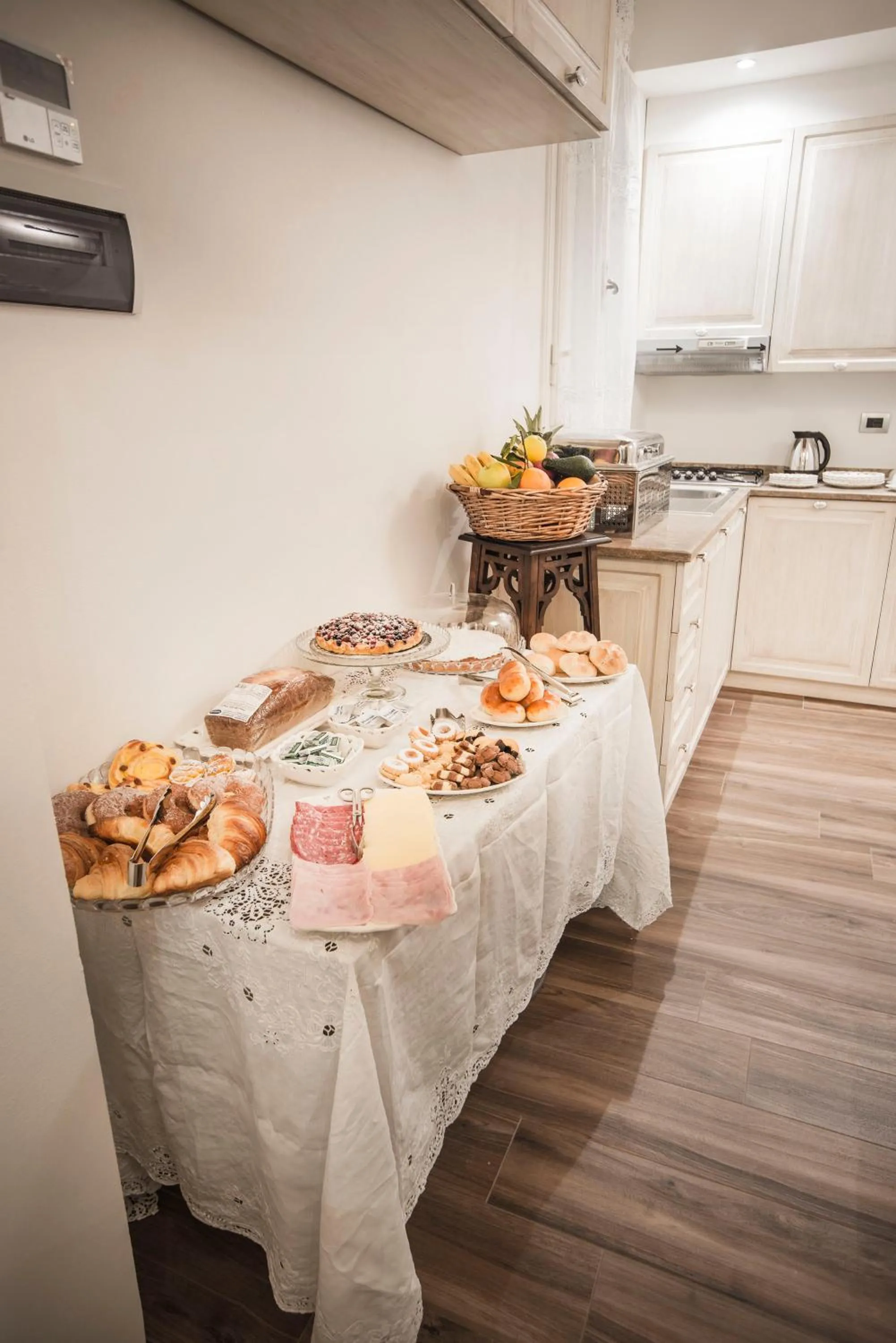 Buffet breakfast in Residenza Delle Arti