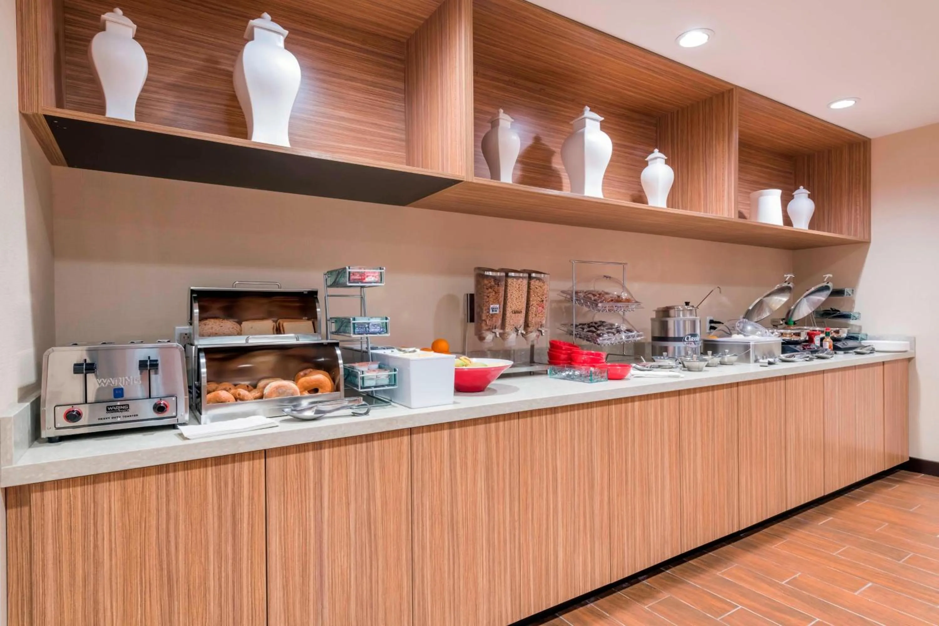 Breakfast in Towneplace Suites By Marriott Hays