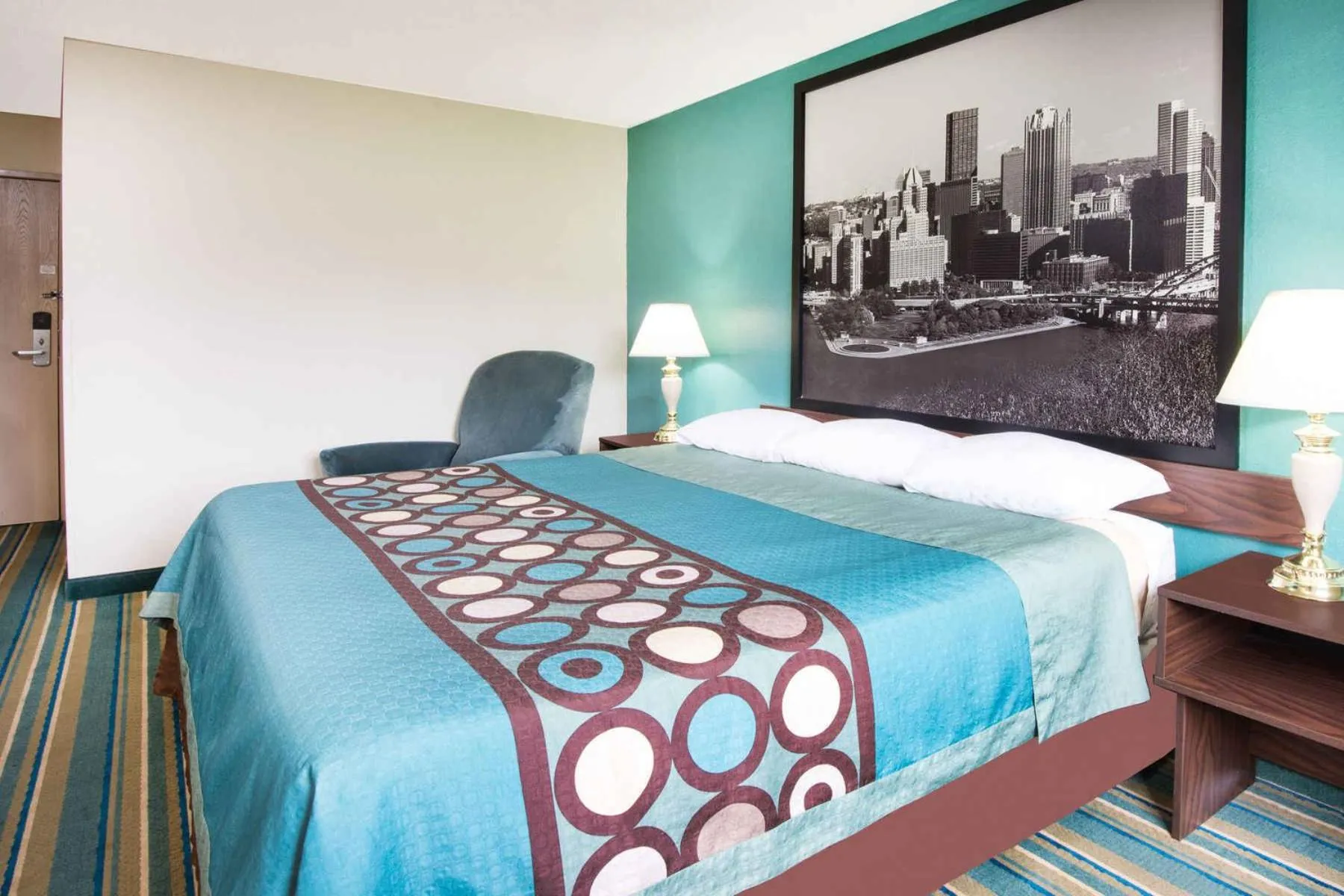 Bed in Super 8 by Wyndham Pittsburgh PA Airport-University Area