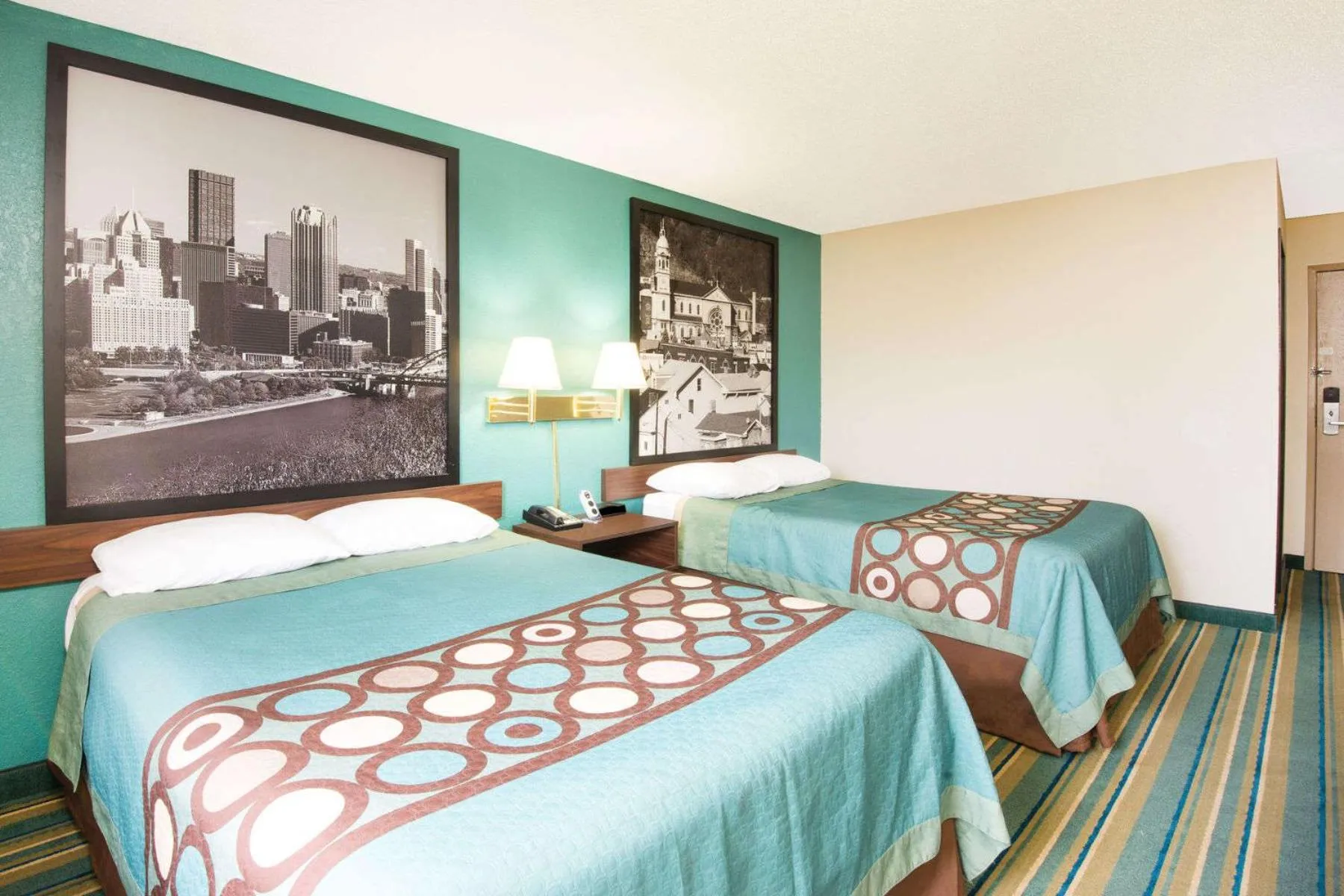 Bed in Super 8 by Wyndham Pittsburgh PA Airport-University Area