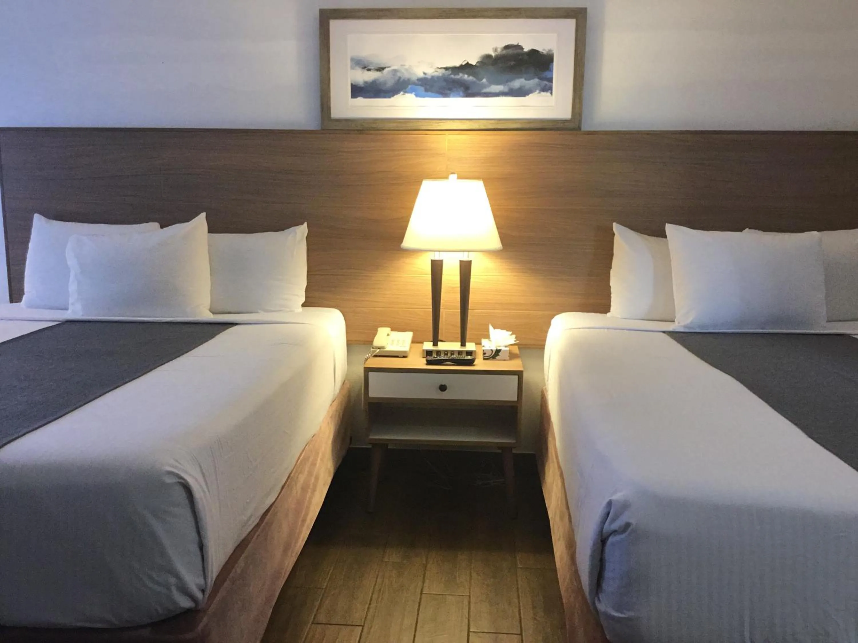 Bed in Downtown San Diego Lodge