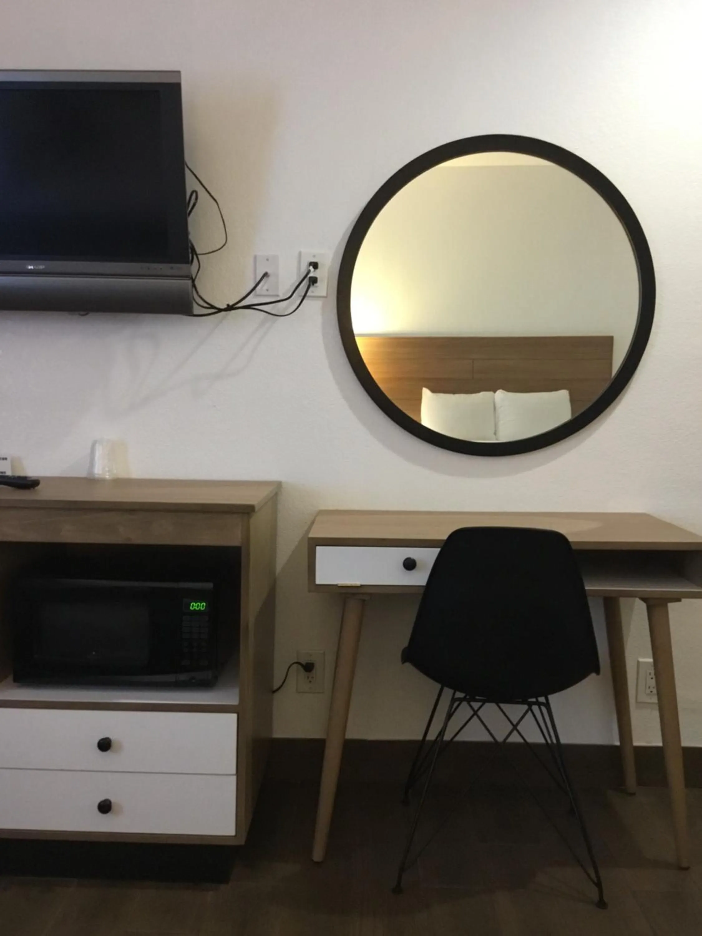 TV and multimedia in Downtown San Diego Lodge