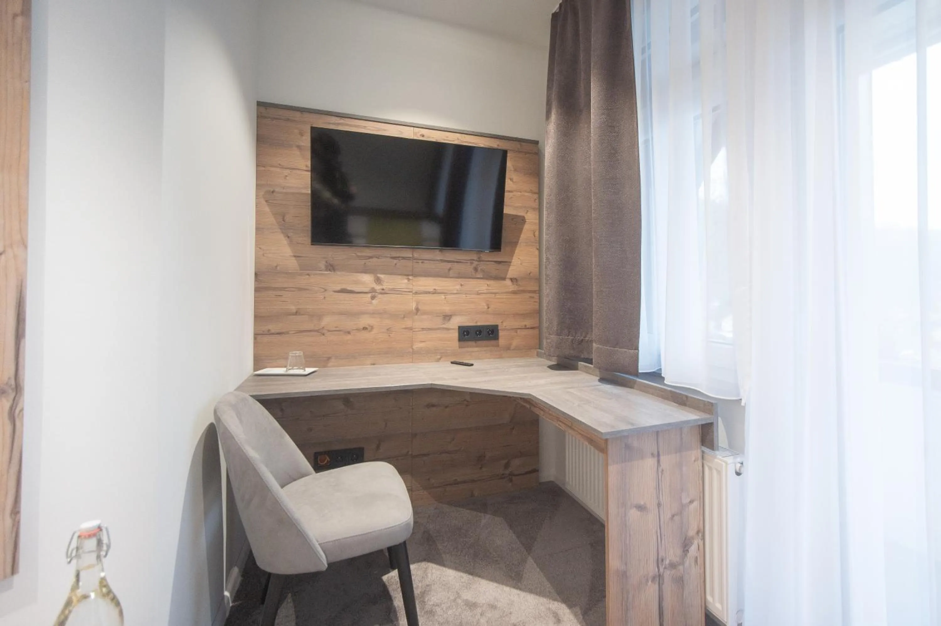 Photo of the whole room in Hotel dasZimmermann