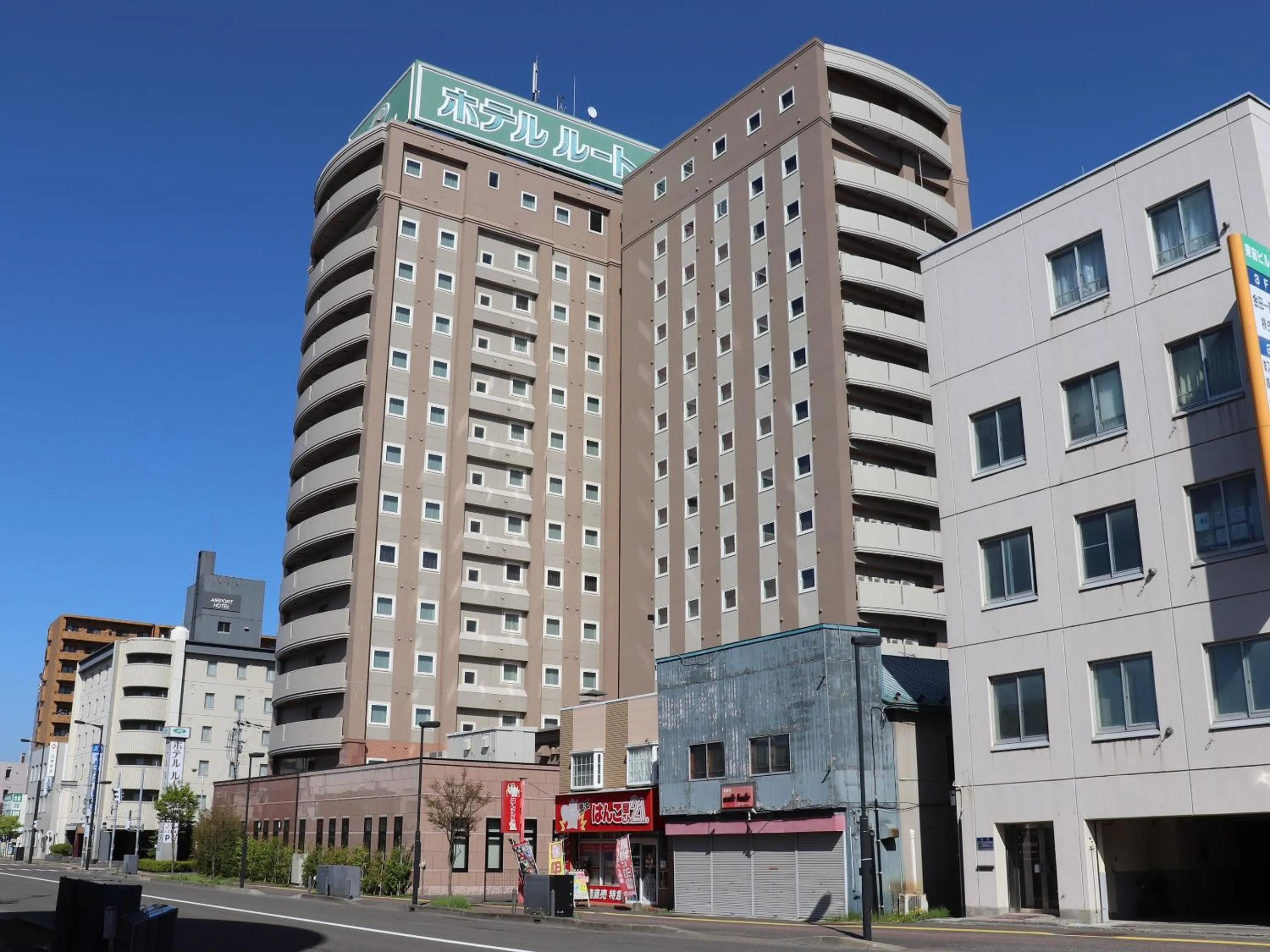 Property building in Hotel Route-Inn Chitose Ekimae