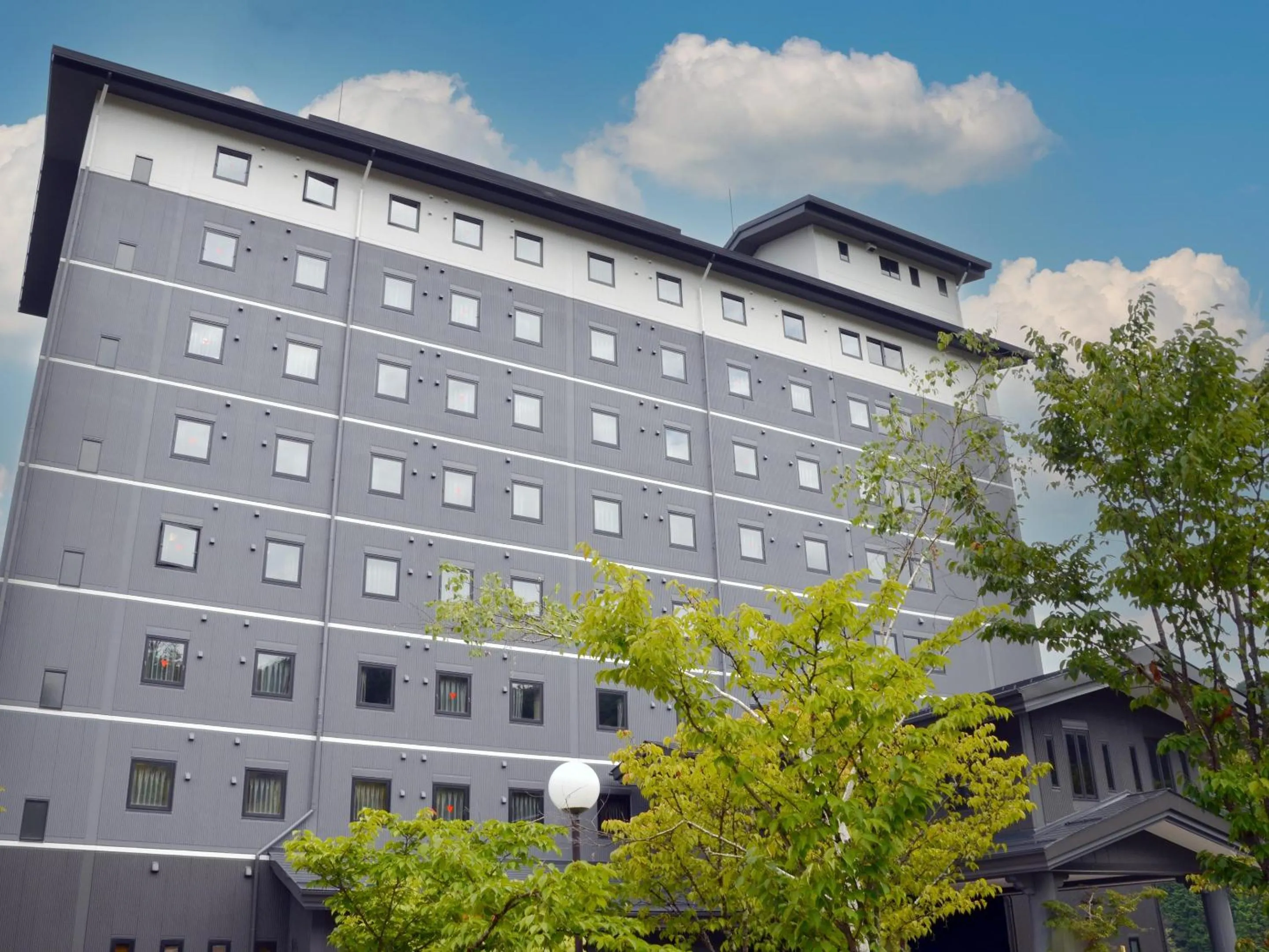 Property building in Route Inn Grantia Hidatakayama Wakura no yado