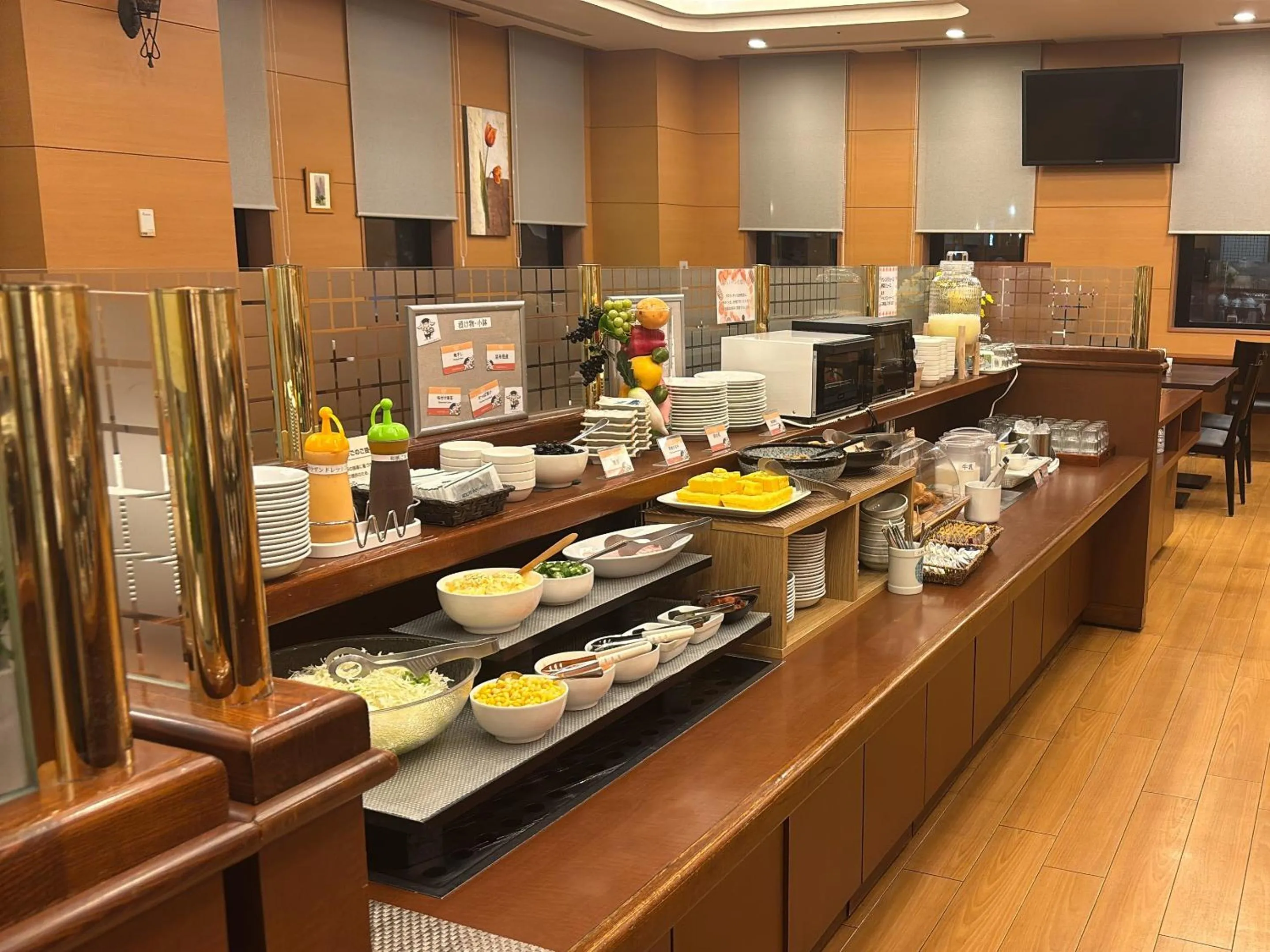Buffet breakfast in Hotel Route-Inn Asahikawa Ekimae Ichijodori